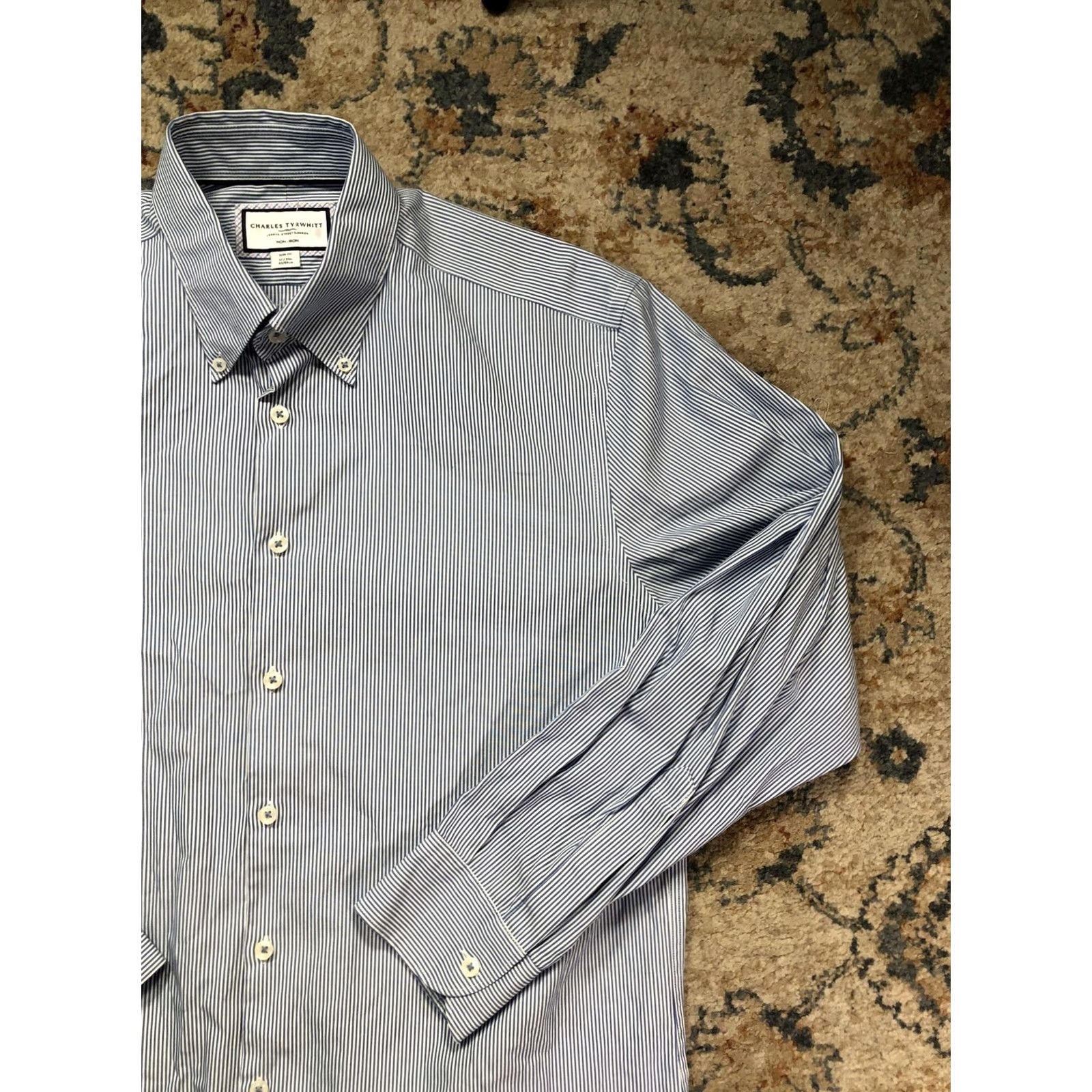 Charles Tyrwhitt Charles Tyrwhitt Dress Shirt Mens 17 34/35 Slim Non-Iron Blue Stripe Shirt Size 46R - 4 Thumbnail