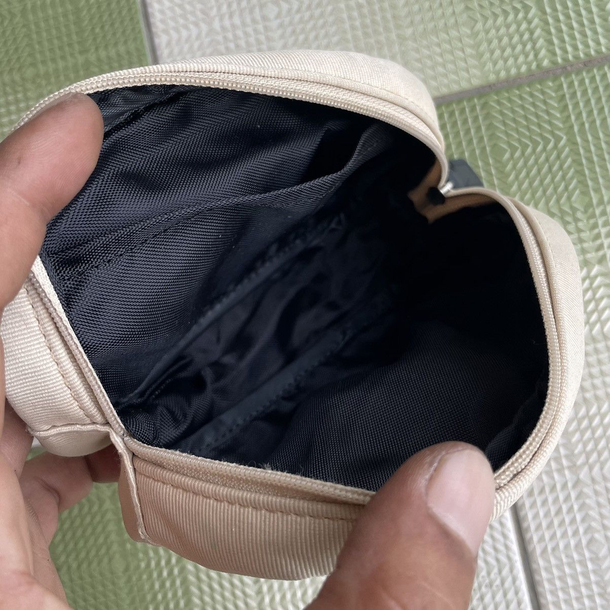 Burberry Burberry Small Pouch Size ONE SIZE - 8 Thumbnail