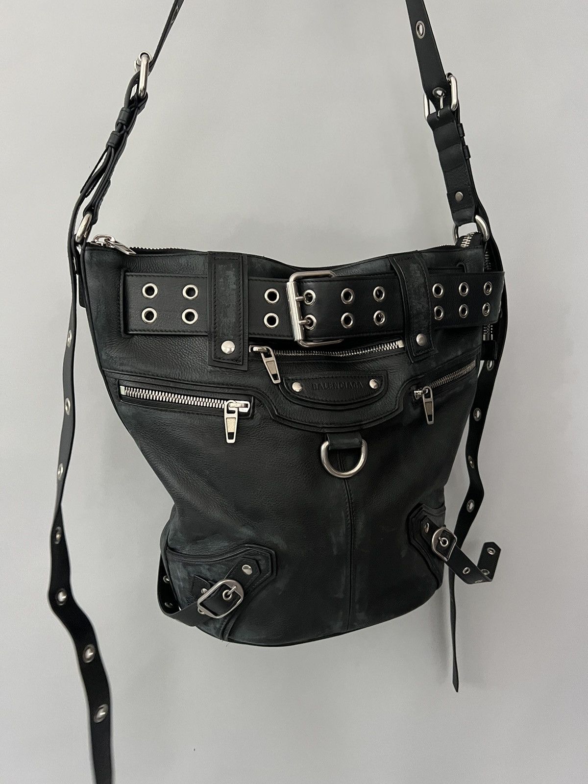 Balenciaga Balenciaga Emo leather bucket bag Size ONE SIZE - 3 Thumbnail