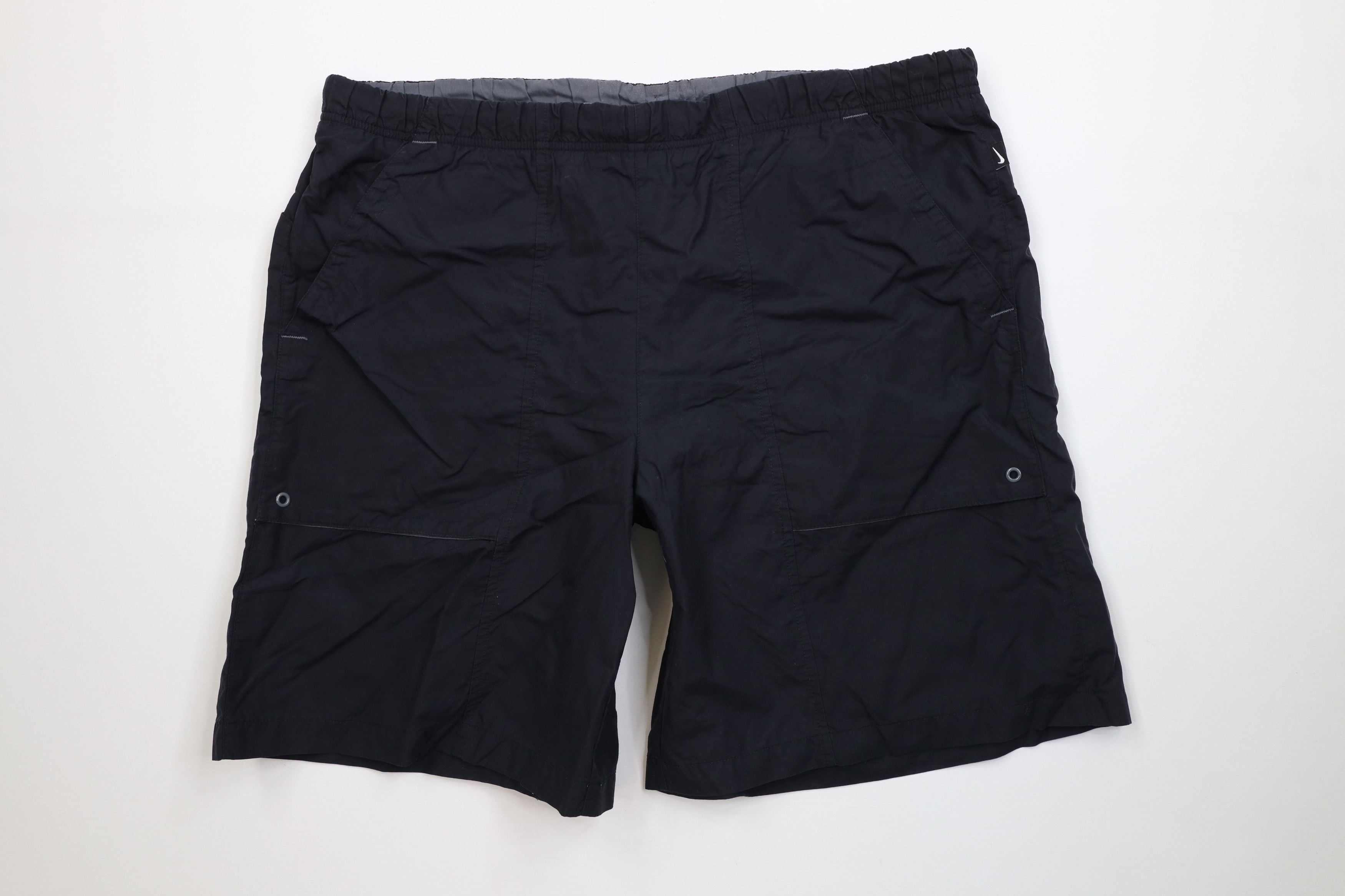 Nike Vintage 90s Y2K Nike Mini Swoosh Lined Utility Shorts Black Size US 36 / EU 52 - 1 Thumbnail