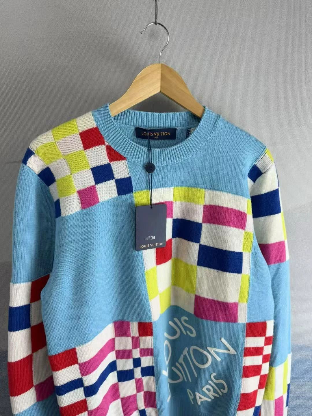 Louis Vuitton Louis Vuitton LV Blue Checkered Knit Sweater M SS21 Size US M / EU 48-50 / 2 - 2 Thumbnail
