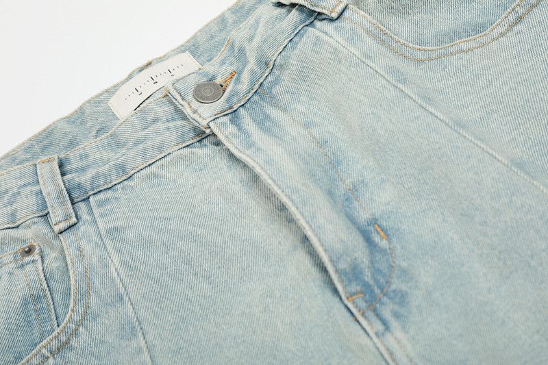 Vintage Men's high-waisted loose-fitting retro wide-leg curved jeans Size US 32 / EU 48 - 3 Thumbnail