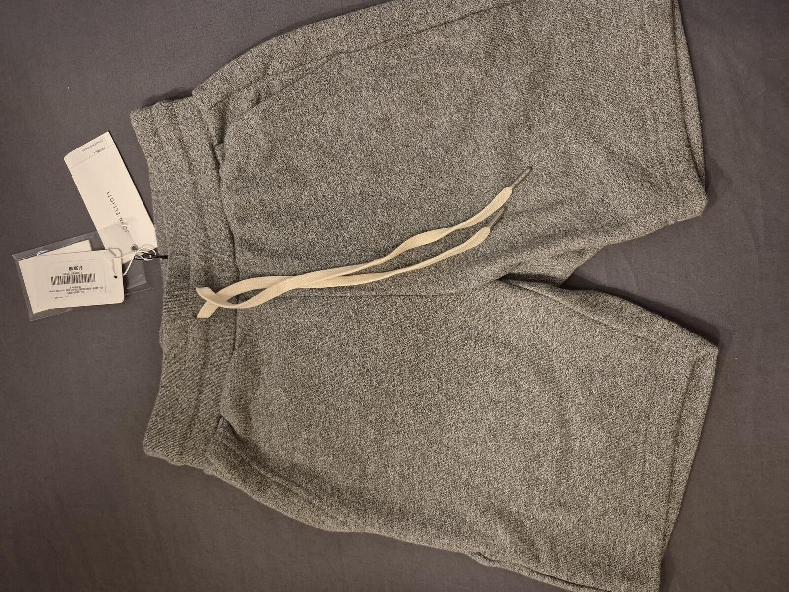John Elliott John Elliott Sweatshorts Grey Size XS $190 MSRP Size US 28 / EU 44 - 1 Thumbnail