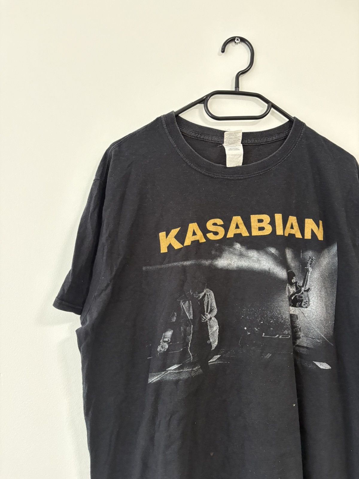 Vintage Vibtage Kasabian Mens t-shirt band rock merch y2k retro Size US L / EU 52-54 / 3 - 2 Thumbnail
