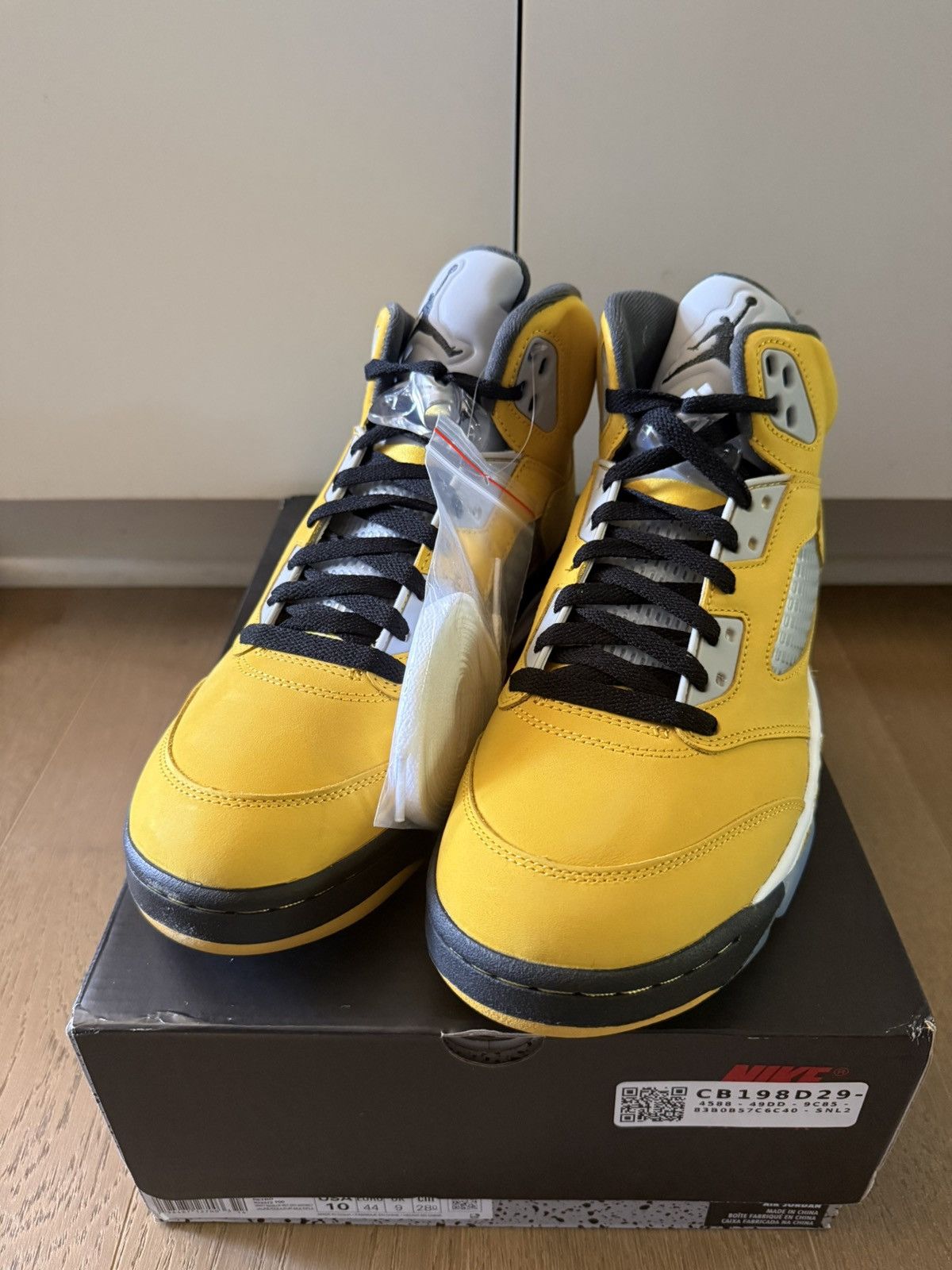 Brand New Air Jordan 5 Retro T23 2025 Yellow Tokyo Size 10