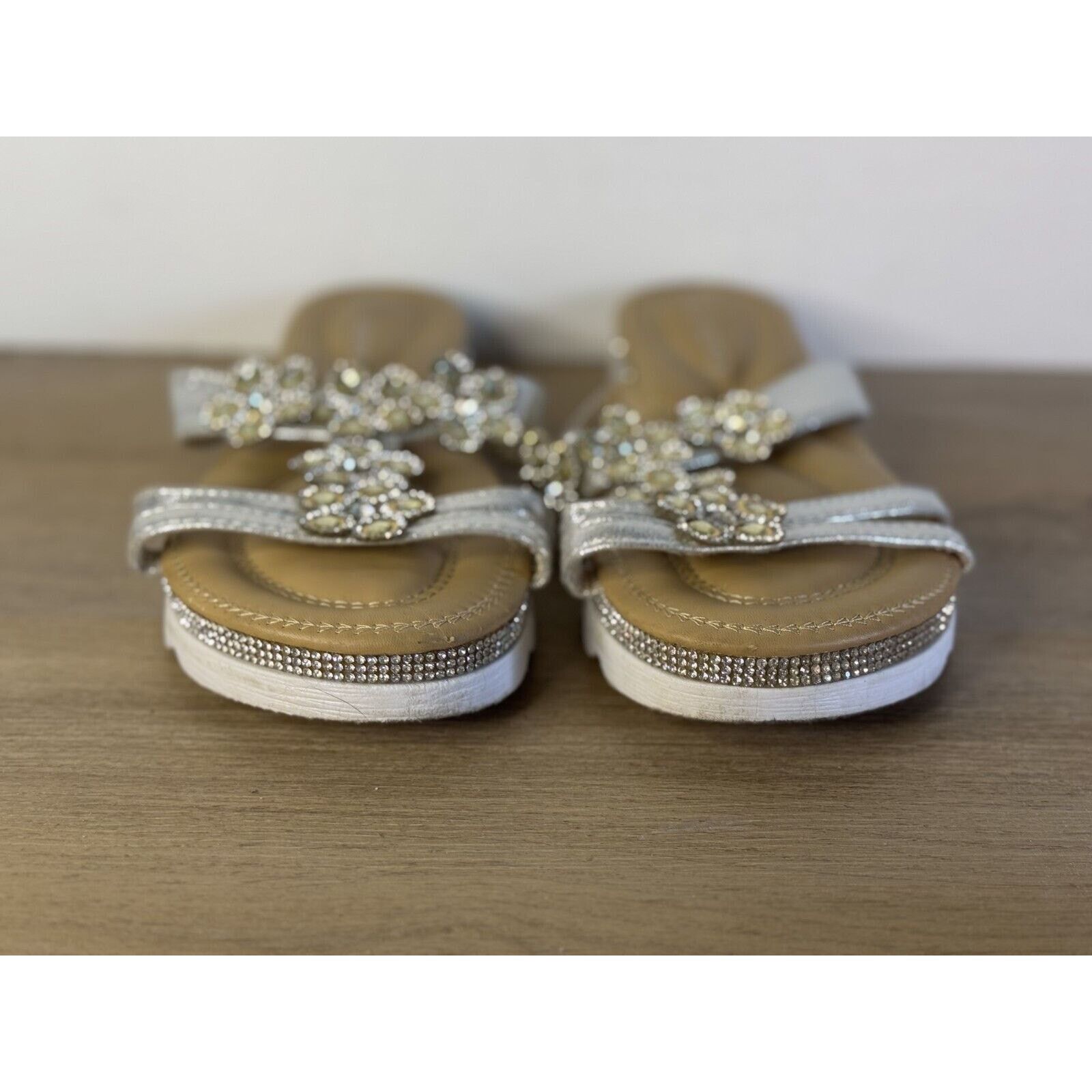 Other Smarty Women’s Rhinestone Silver Floral Sandals - Size 6 Size US 6 / IT 36 - 2 Thumbnail
