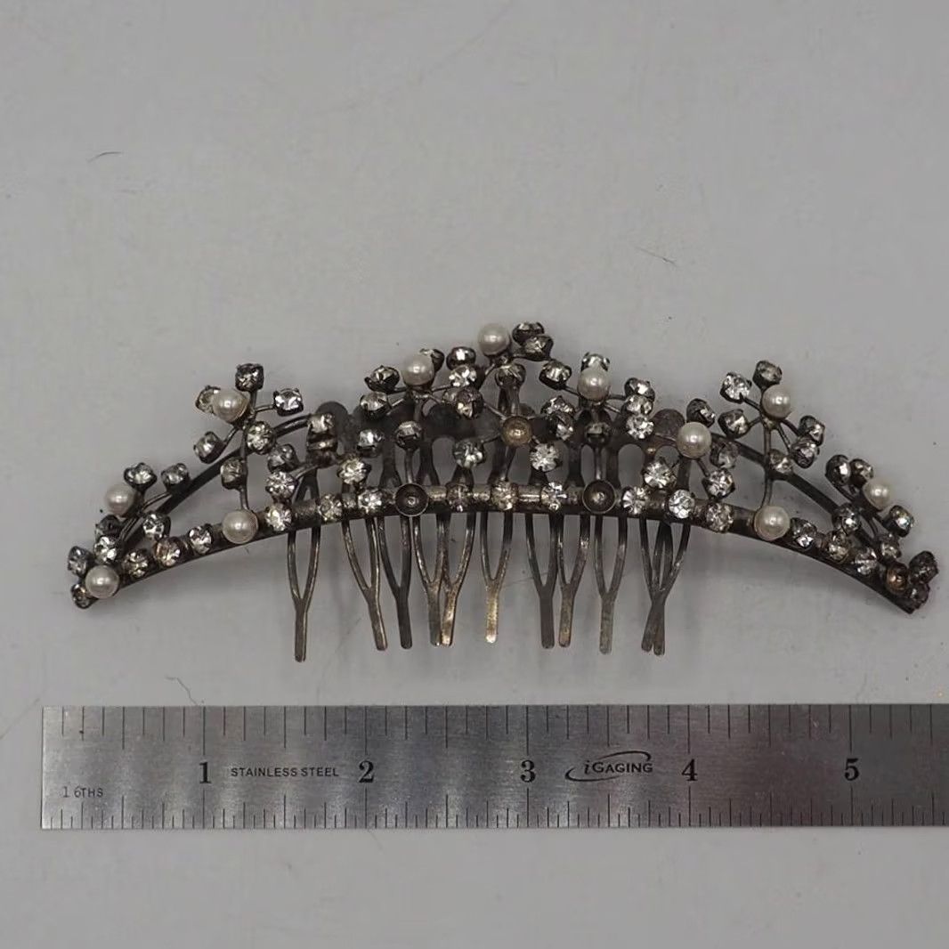 Vintage VINTAGE Hairclip Barrette Faux Pearl and Rhinestone Silver Size ONE SIZE - 2 Thumbnail