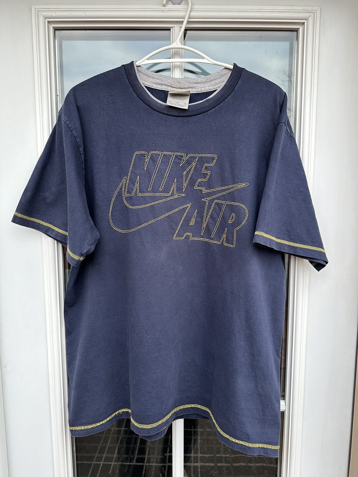 Nike × Vintage Vintage Nike Air Big Logo embroidered t-shirt y2k Size US L / EU 52-54 / 3 - 1 Thumbnail