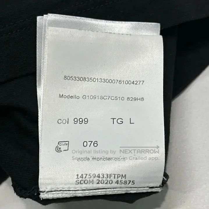 Moncler Moncler SS21 Oversized Logo Print Short. Size US L / EU 52-54 / 3 - 3 Thumbnail