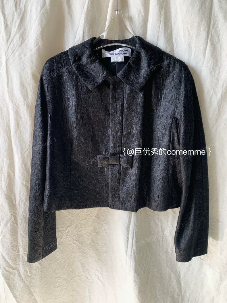 Comme des Garcons Comme Des Garcons Black lapel bow embellishment embossed d Size XS / US 0-2 / IT 36-38 - 1 Thumbnail