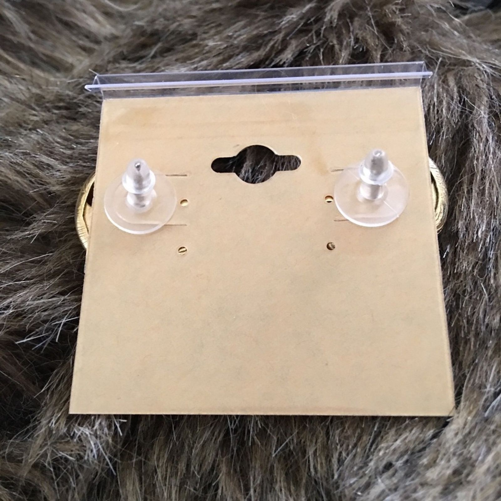 Vintage Vintage textured gold tone button earrings Size ONE SIZE - 5 Thumbnail