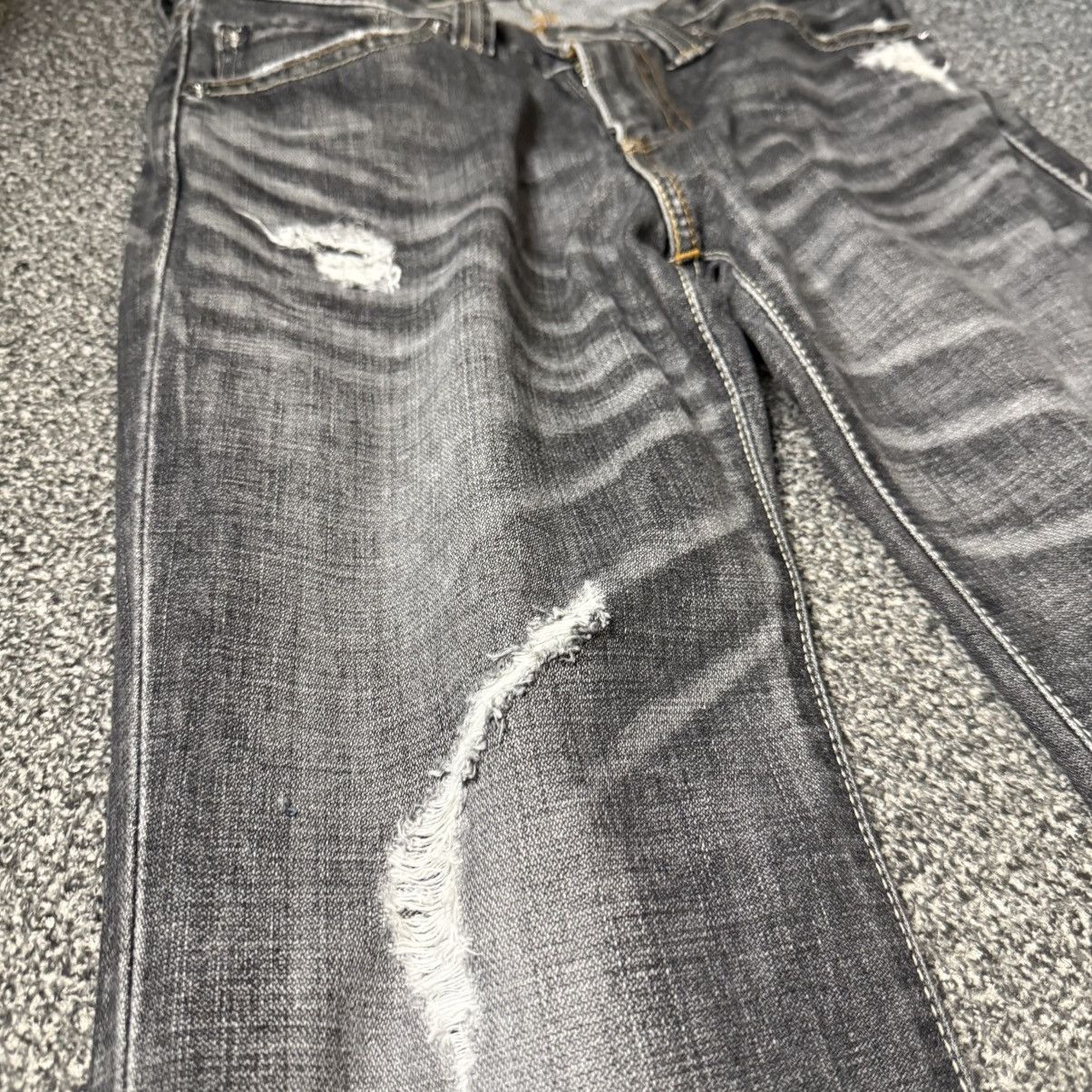 Beauty Beast 🔥 Vintage Flared y2k Levis 708 Black Distressed Denim Size US 30 / EU 46 - 7 Thumbnail