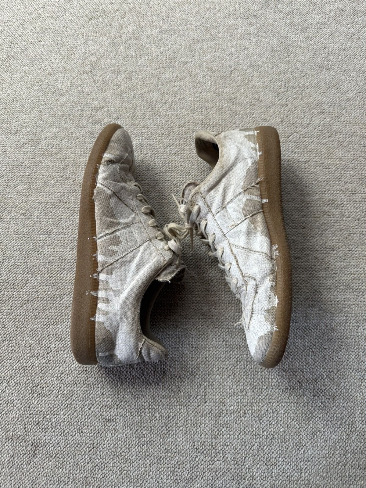 Maison Margiela Maison Margiela Replica Gats Distressed Size US 12 / EU 45 - 1 Thumbnail