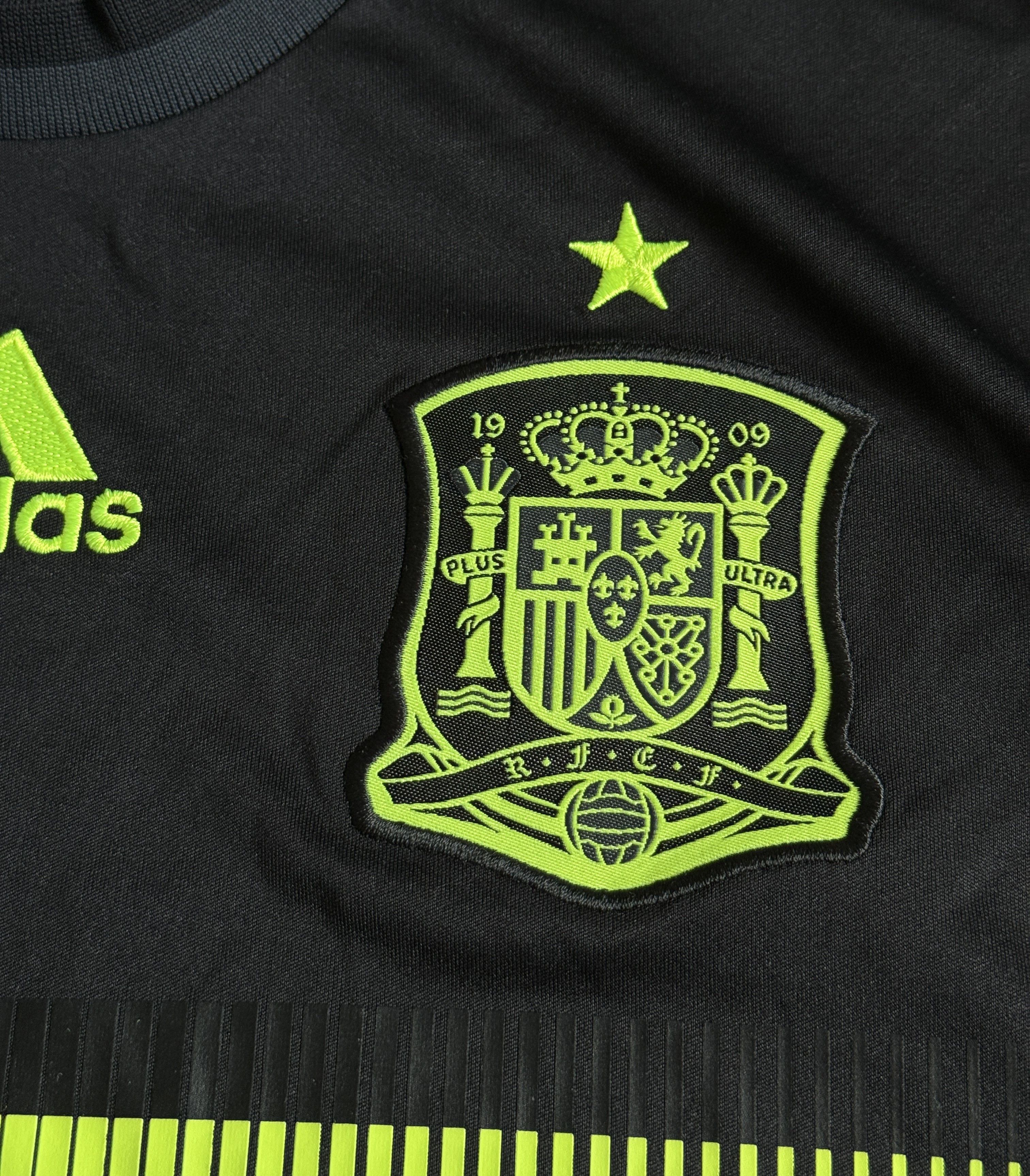 Adidas SPAIN 2014 2015 AWAY FOOTBAL SHIRT SOCCER JERSEY ADIDAS S Size US S / EU 44-46 / 1 - 7 Thumbnail