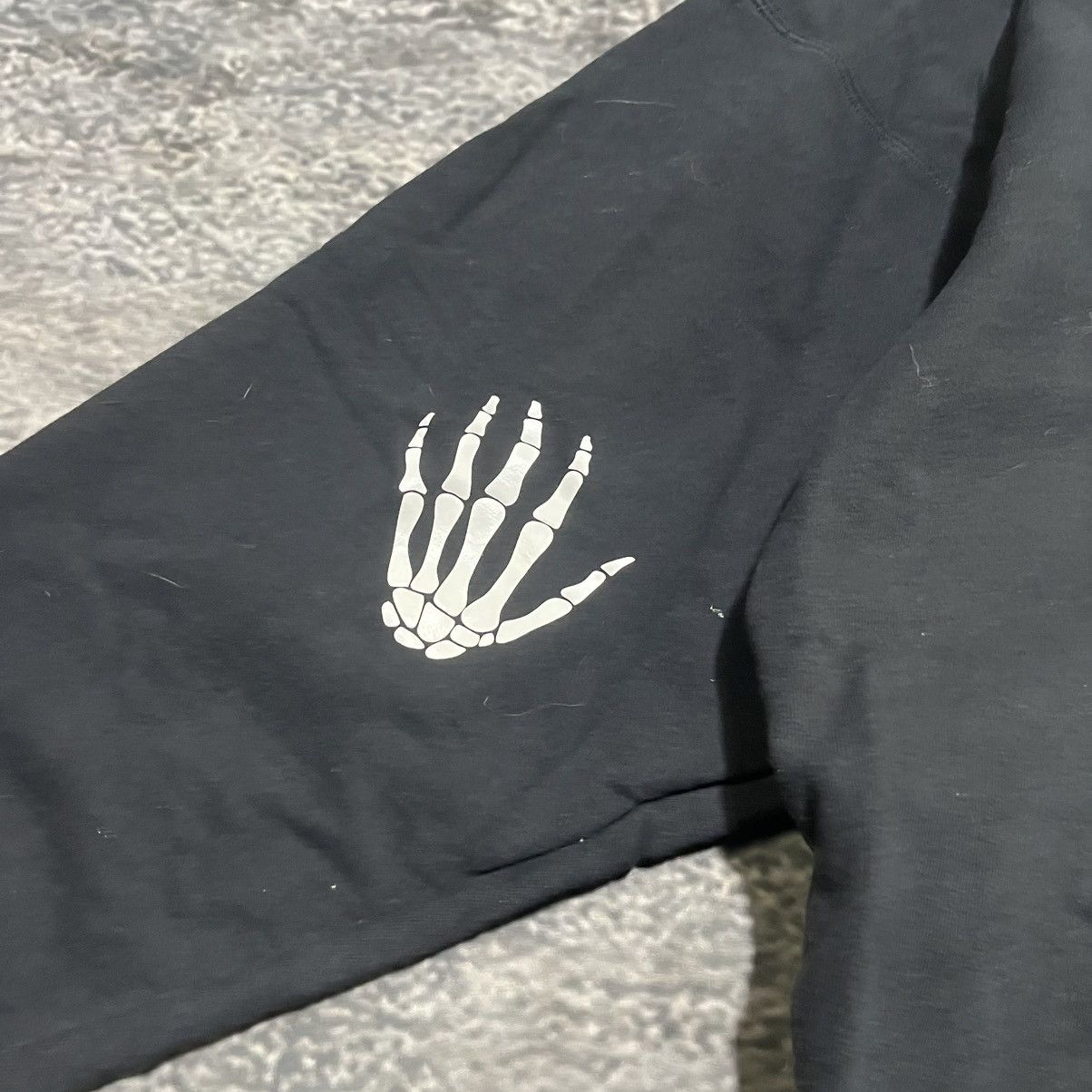 Vintage Vintage 90s Skeleton Grunge Skater Halloween Horror Crewneck Size US XL / EU 56 / 4 - 12 Thumbnail