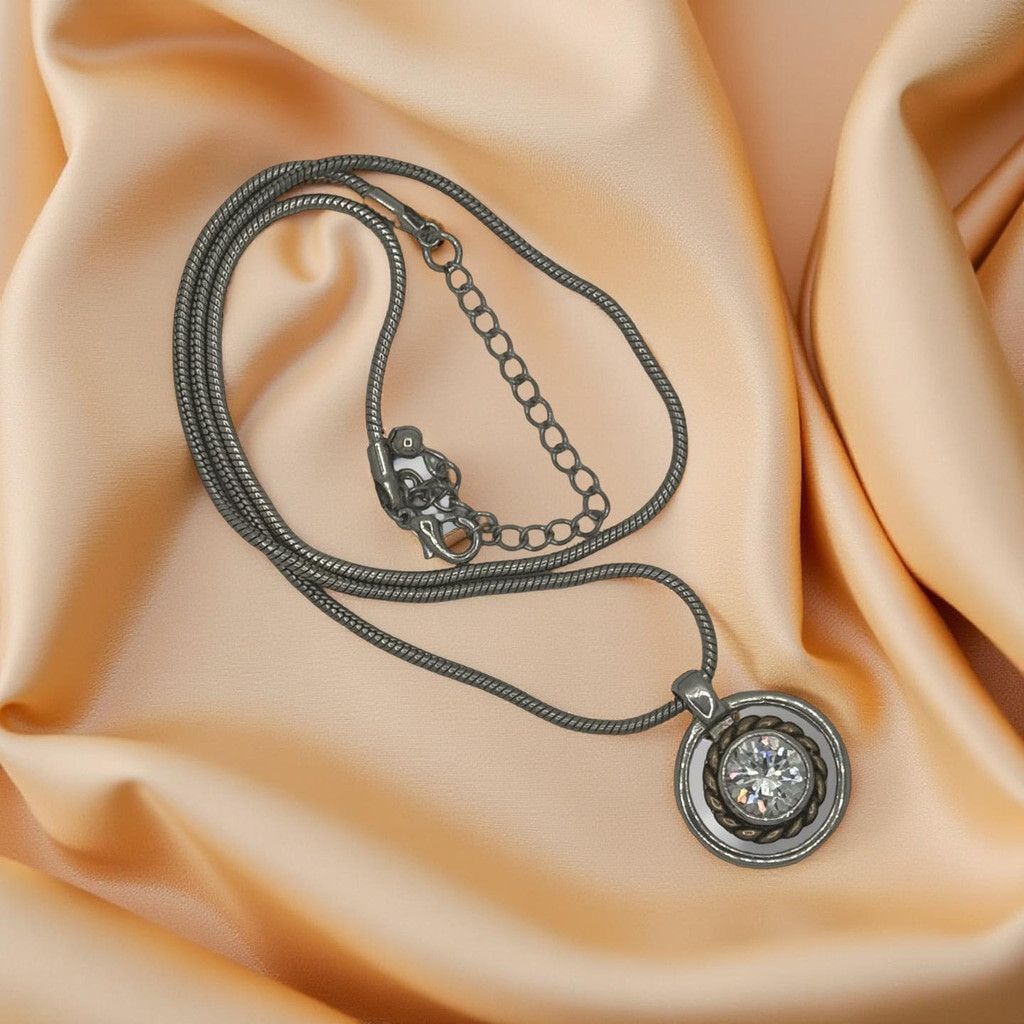 Other Contemporary Vintage Rhinestone Bezel Pendant Necklace Y2K Size ONE SIZE - 5 Thumbnail
