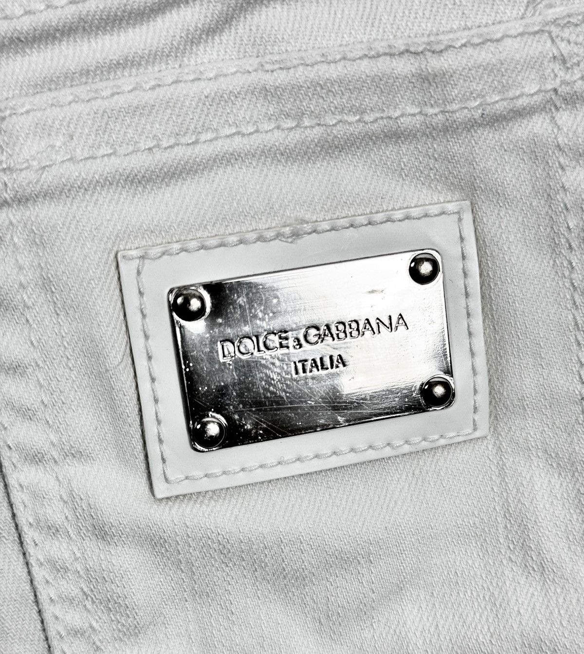 Dolce & Gabbana Dolce & Gabbana Jeans Crop Metal Logo Button Accent size 40 Size 27" / US 4 / IT 40 - 20 Thumbnail