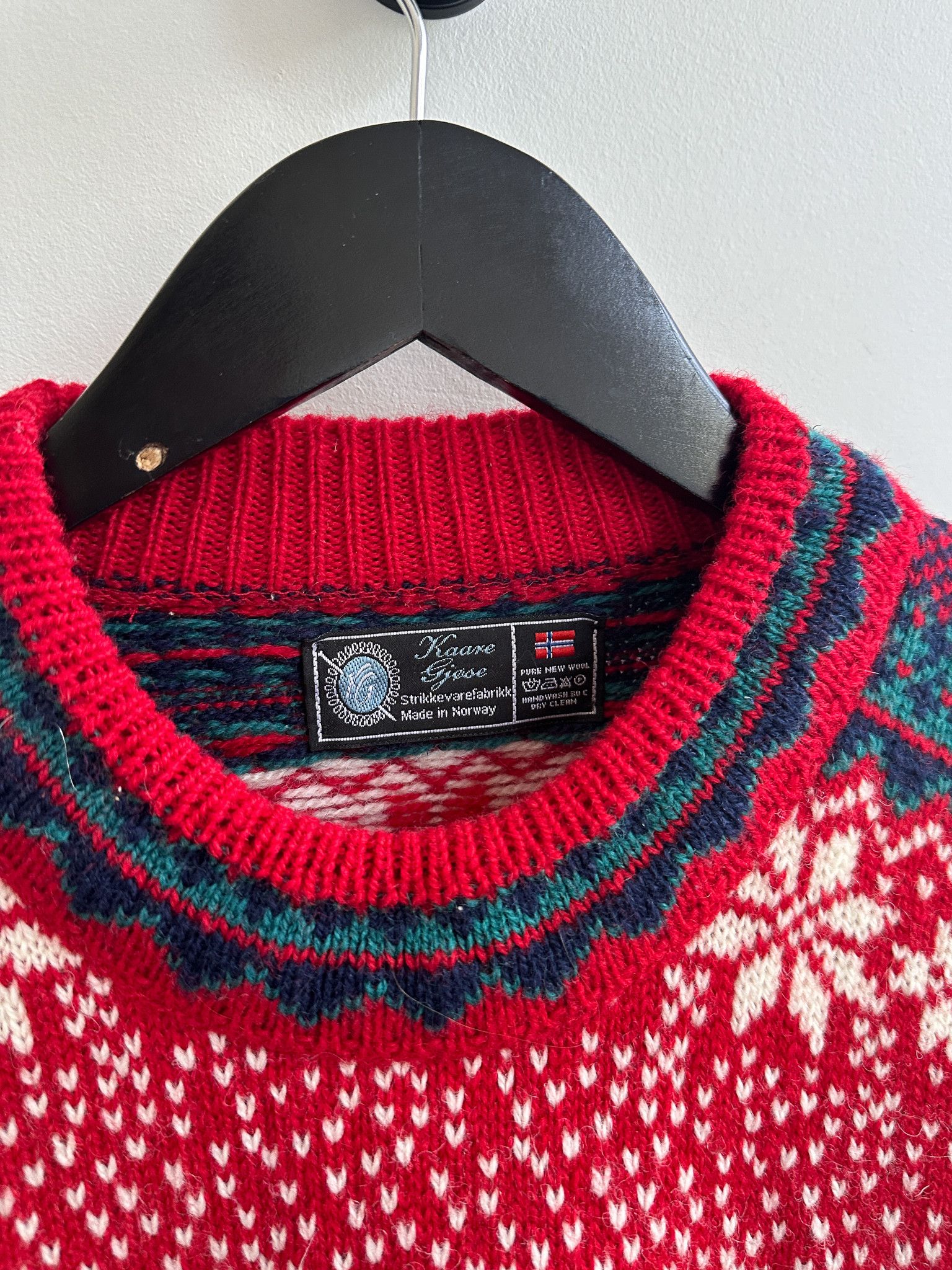 Vintage KAARE GJOSE Jumper Knit Sweater Pure New Wool Norway Size US M / EU 48-50 / 2 - 4 Thumbnail