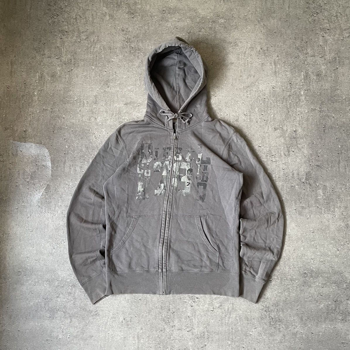 Diesel × Vintage Vintage Diesel Zip-Up Gray Faded Hoodie Size US L / EU 52-54 / 3 - 1 Thumbnail