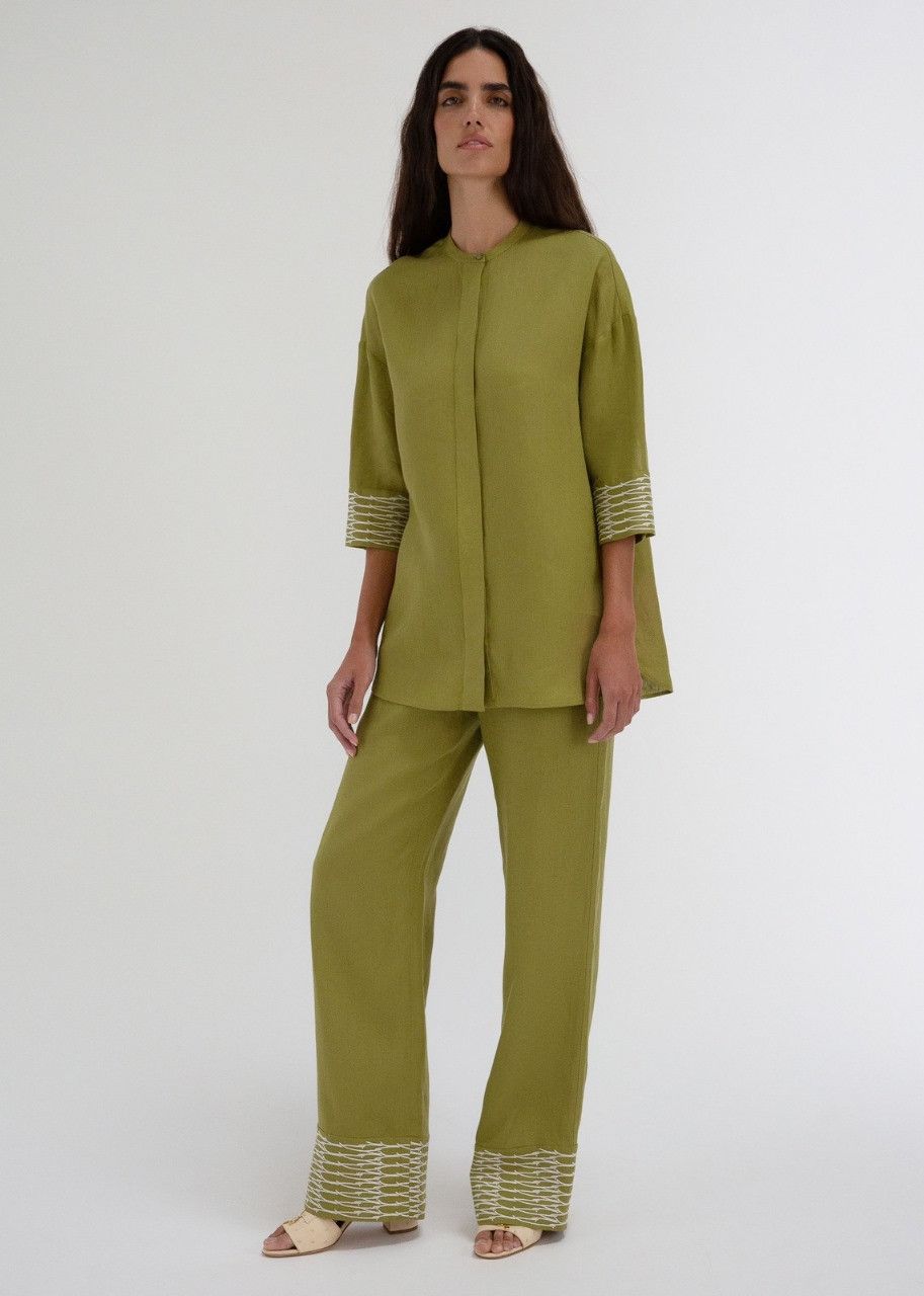 Loro Piana o1srvl11e0524 Shirt in Olive Size S / US 4 / IT 40 - 3 Thumbnail