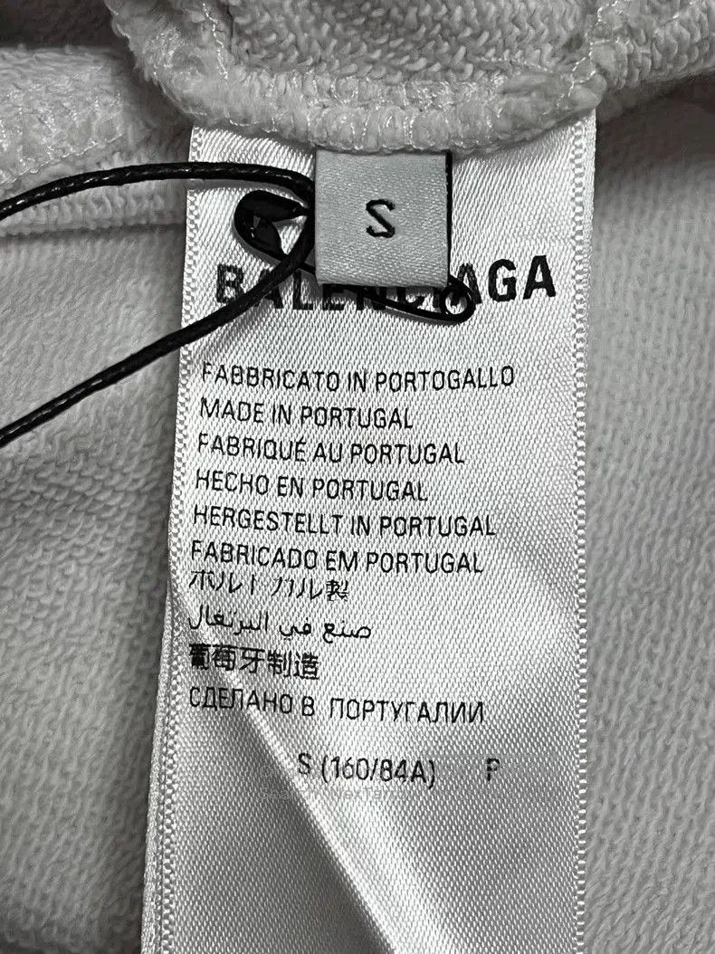 Balenciaga Balenciaga White Distressed Hoodie Sweatshirt. Size US S / EU 44-46 / 1 - 5 Thumbnail