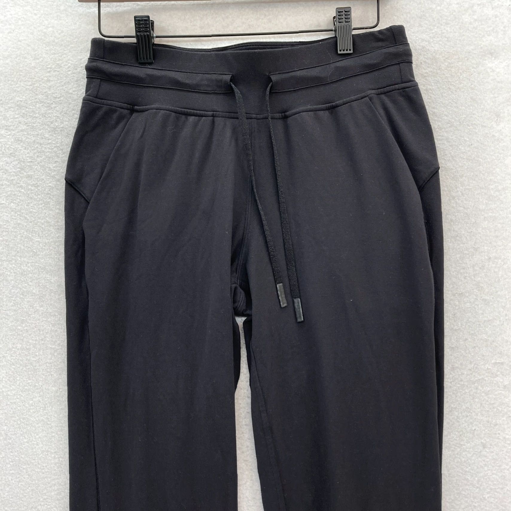 Lululemon Lululemon Jogger Pants Women's 6 Black Stretch Drawstring Slim Taper Gym Yoga Size 28" / US 6 / IT 42 - 2 Thumbnail