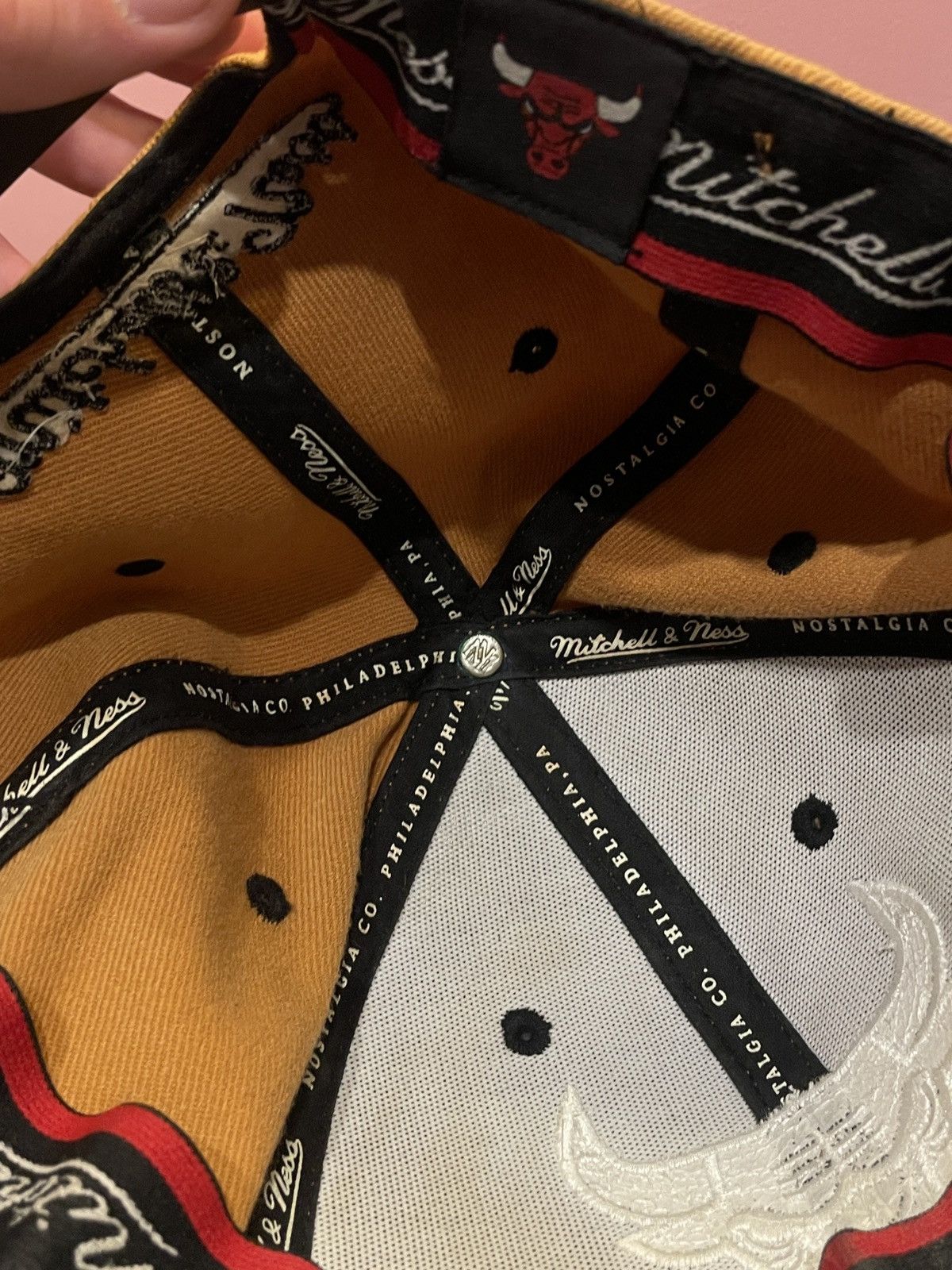 NBA × Vintage Chicago Bulls «Mitchell & Ness» Vintage Cap Size ONE SIZE - 8 Thumbnail