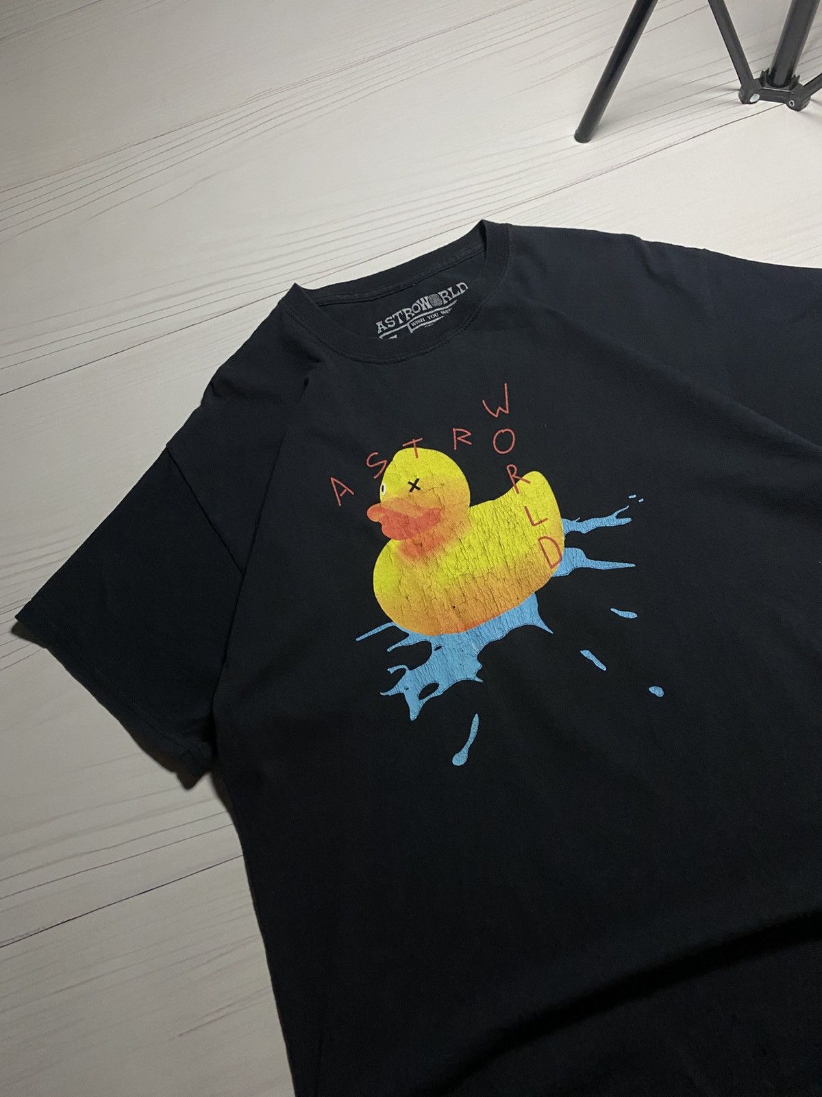 Travis Scott Travis Scott Astrworld 2019 Duck Live wish you were t shirt Size US L / EU 52-54 / 3 - 4 Thumbnail