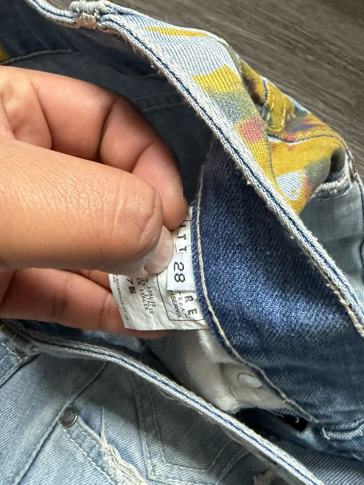 John Galliano Rare John galliano Street Signs Multi Patch Denim Jeans Size US 28 / EU 44 - 7 Thumbnail