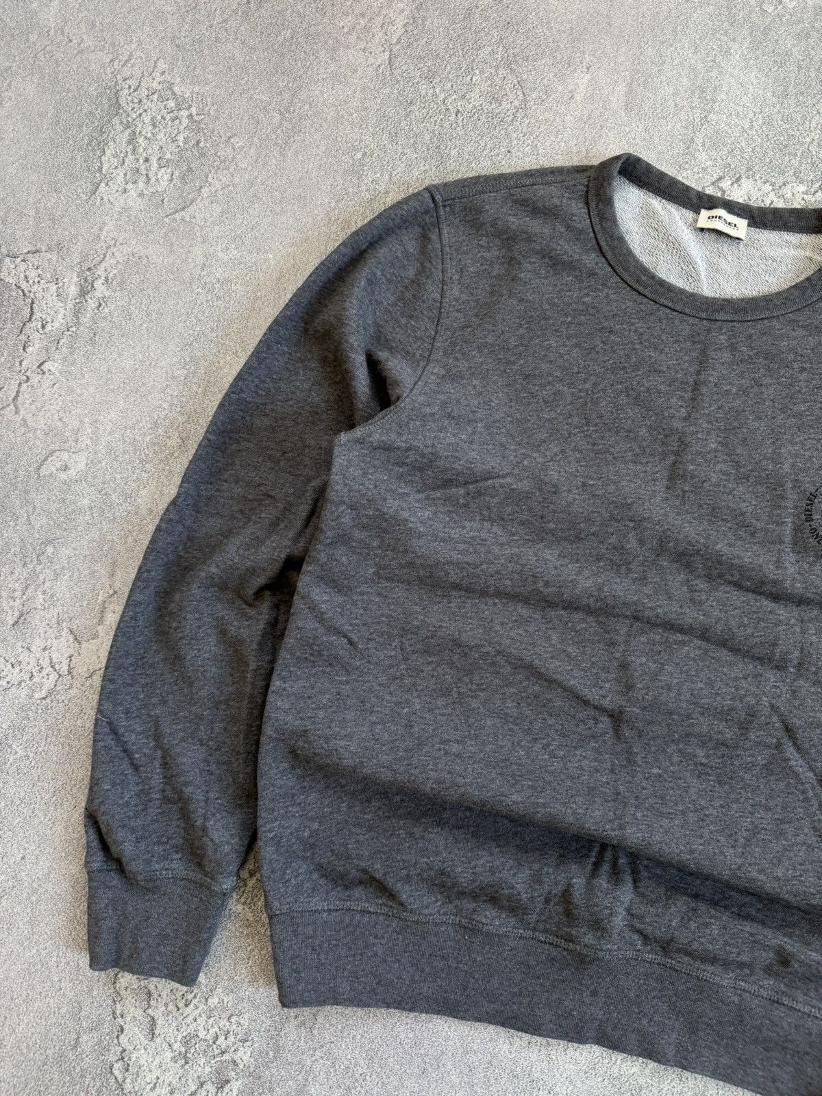 Diesel Diesel M sweatshirt pullover jumper long sleeve sweater Size US M / EU 48-50 / 2 - 5 Thumbnail