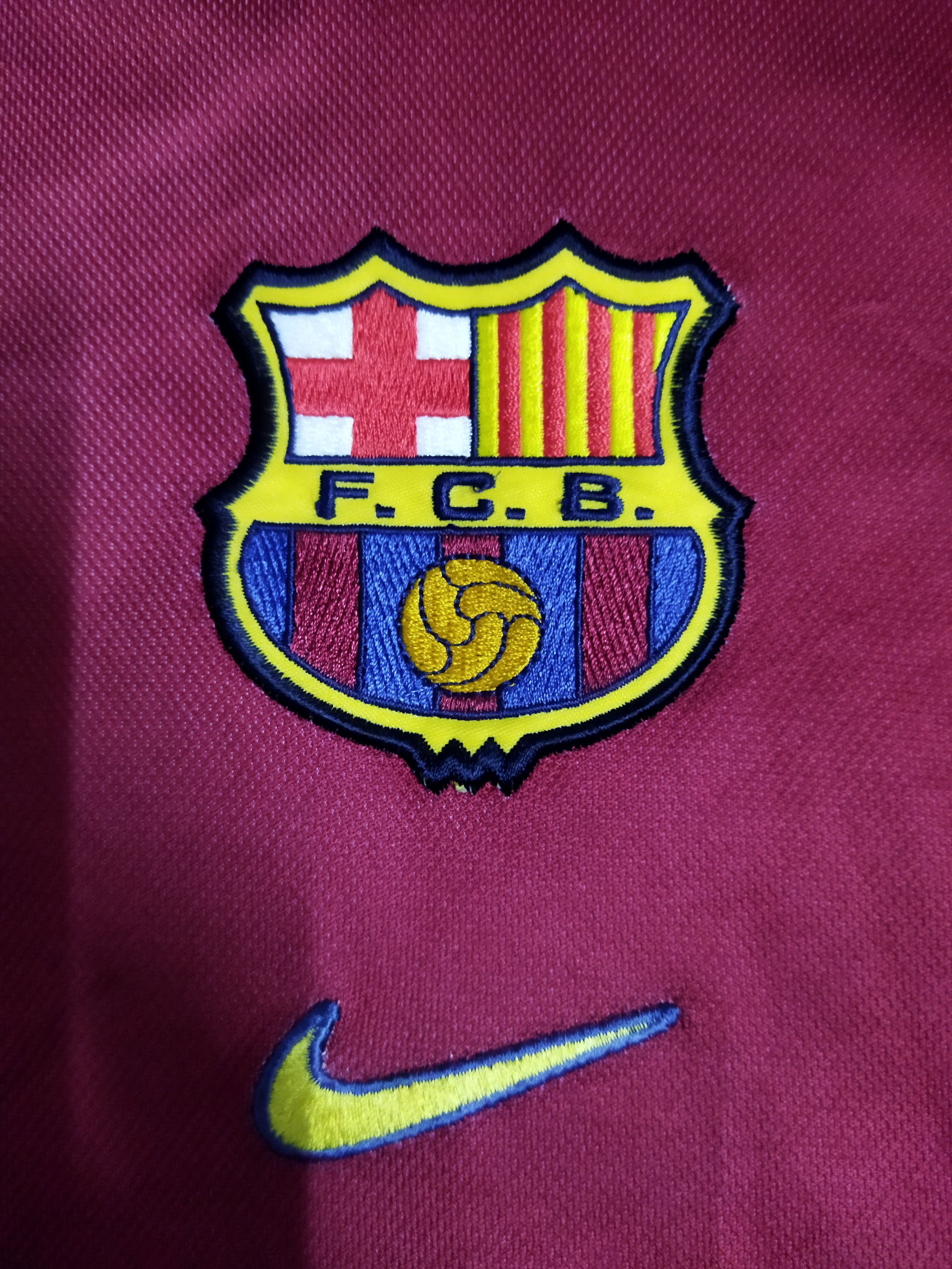 Nike Vintage 1998/2000 FC Barcelona Home Jersey Size US XL / EU 56 / 4 - 3 Thumbnail
