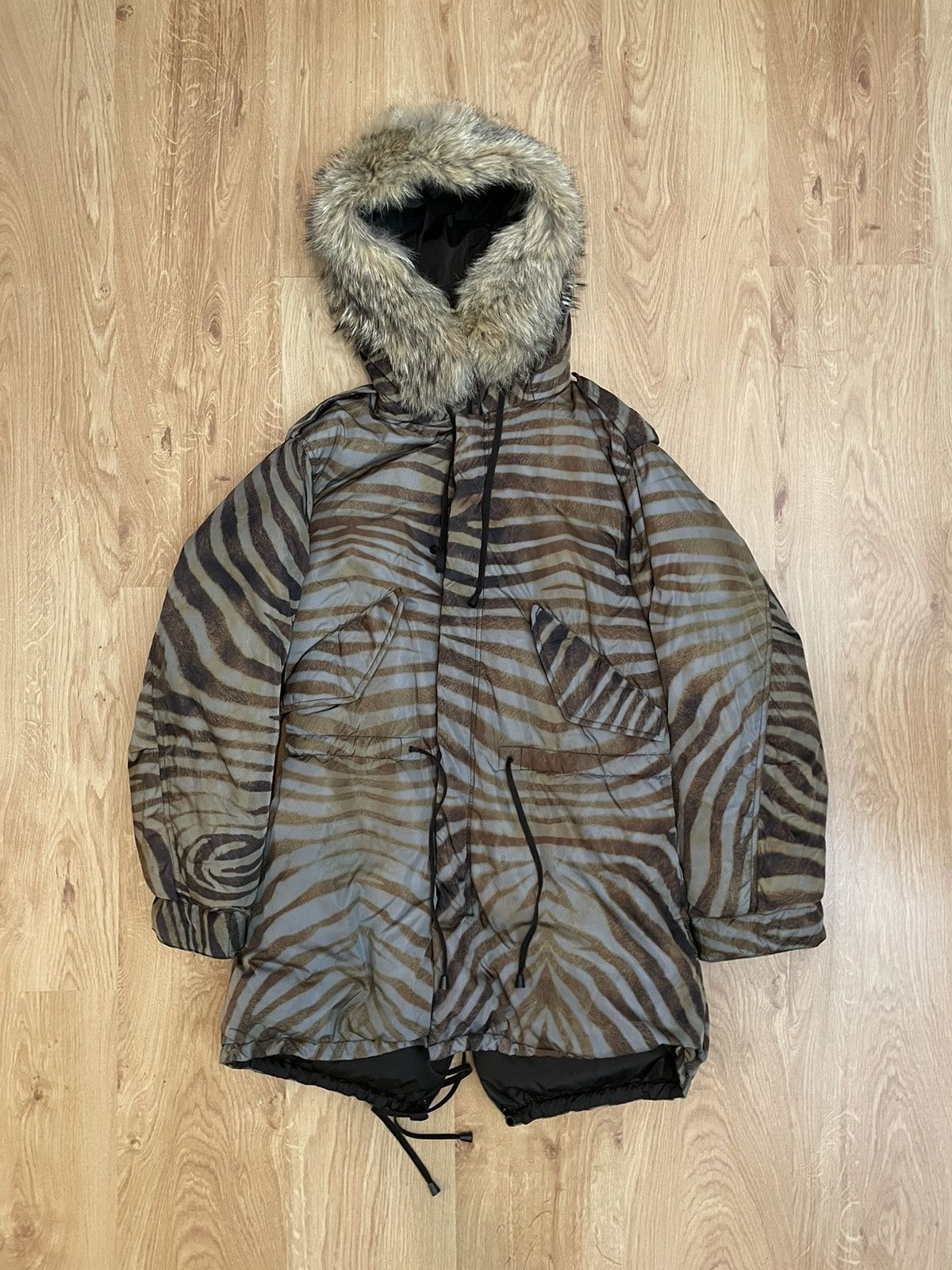 Jean Paul Gaultier Jean Paul Gaultier Ready to Wear FW08 down fur Runway coat Size M / US 6-8 / IT 42-44 - 1 Thumbnail