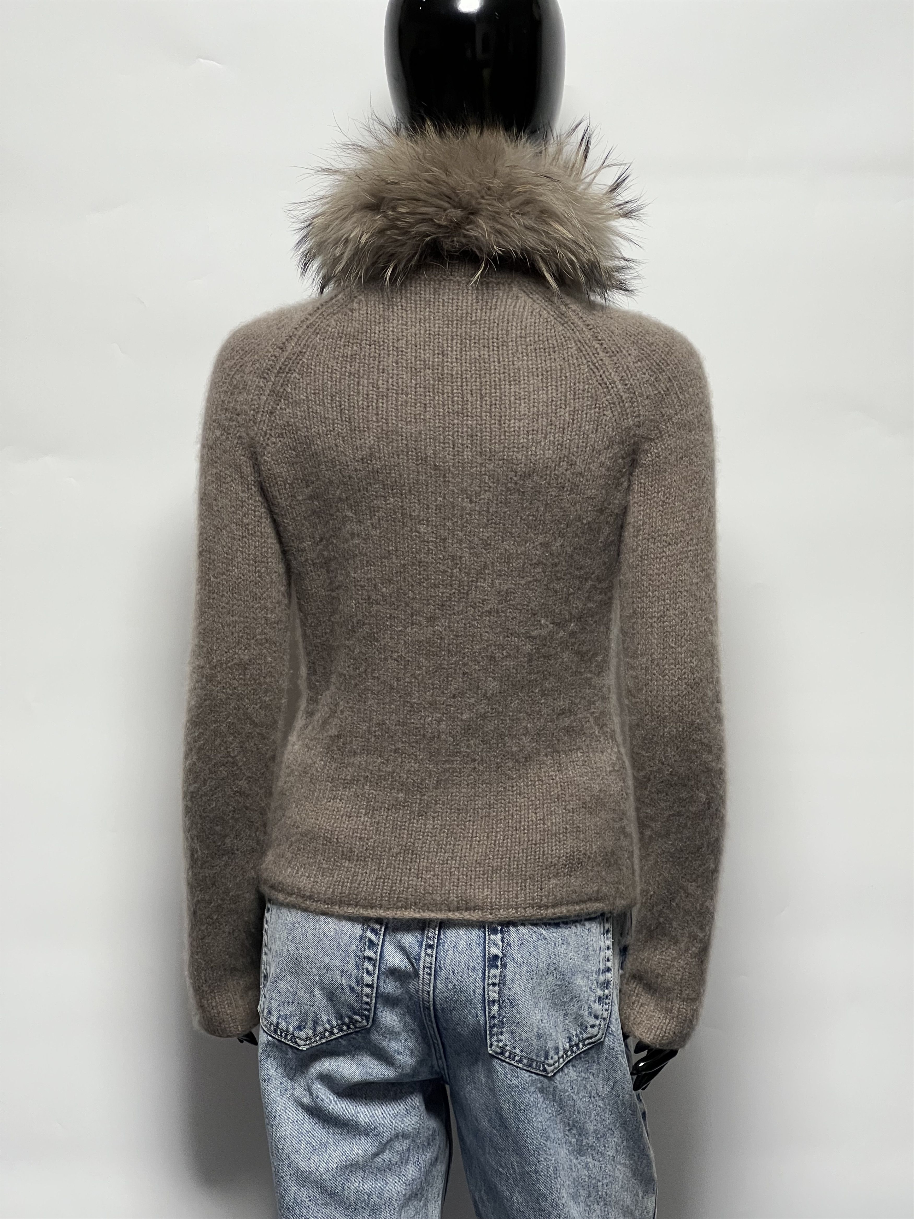 Other 100% Cashmere Women’s Knit Full Zip Sweater Real Fur Trim Size S / US 4 / IT 40 - 3 Thumbnail