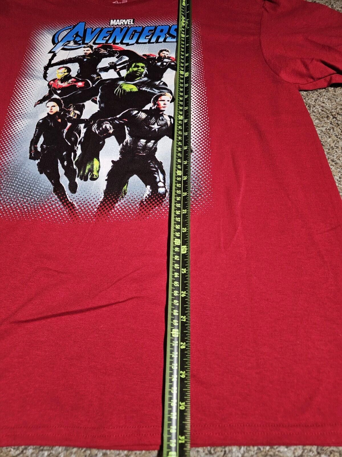 Marvel Comics The Avengers Mega Issue Red XL T-shirt NWT Marvel Disney Size US XL / EU 56 / 4 - 5 Thumbnail