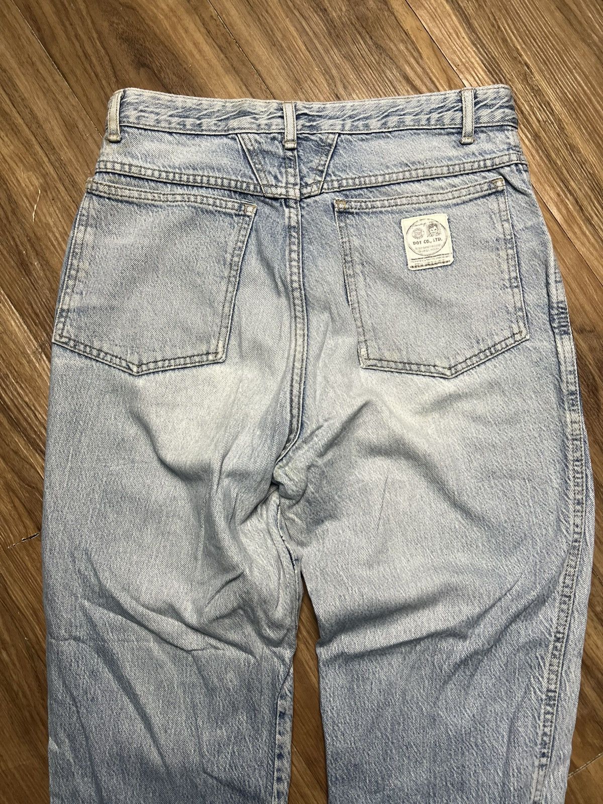 Le Grande Bleu (L.G.B.) DOT CO., LTD. Vintage Light Wash High-Waist Denim Jeans (41) Size US 29 - 11 Thumbnail