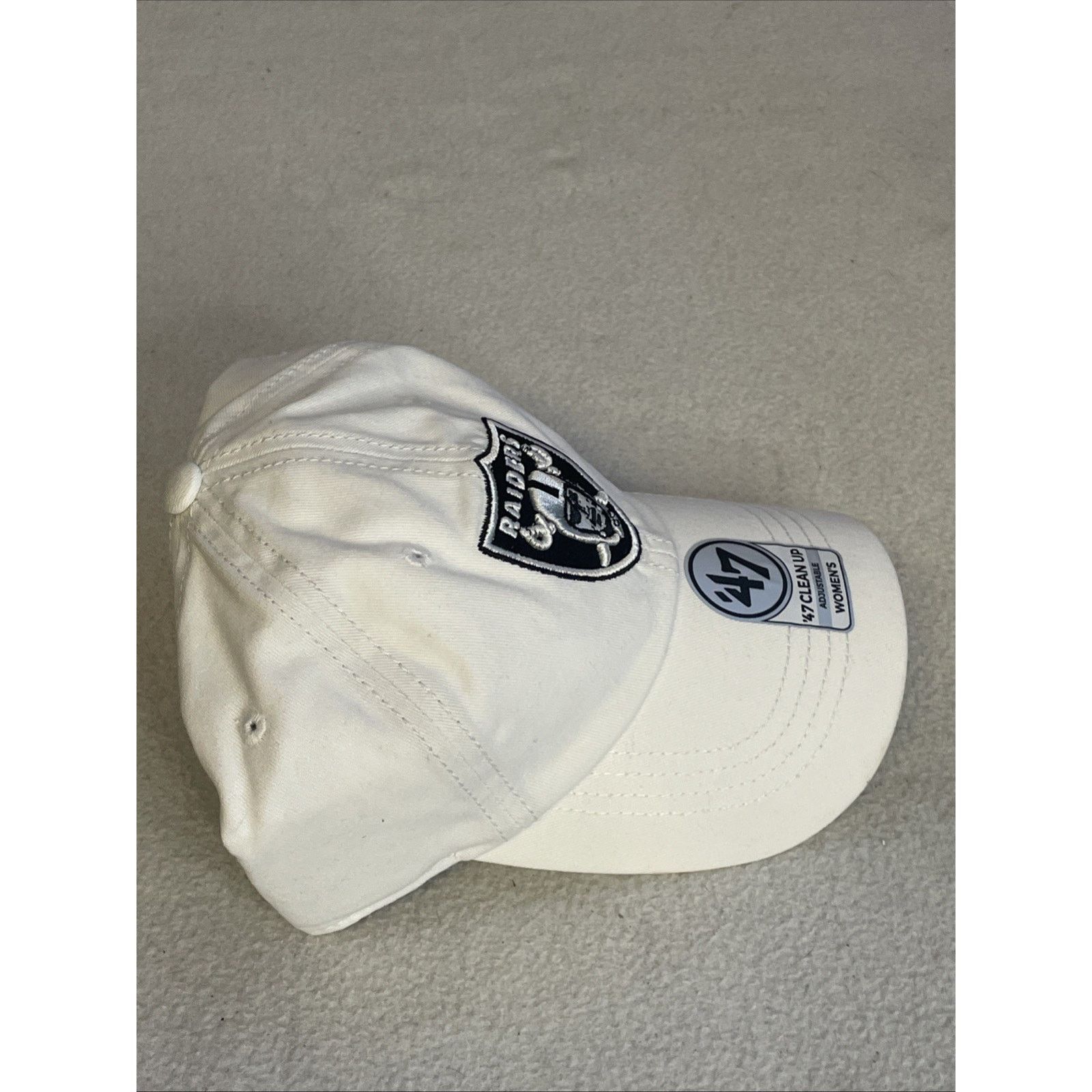47 Las Vegas Raiders ‘47 Brand Strapback Cap New With Tags! Size ONE SIZE - 3 Thumbnail