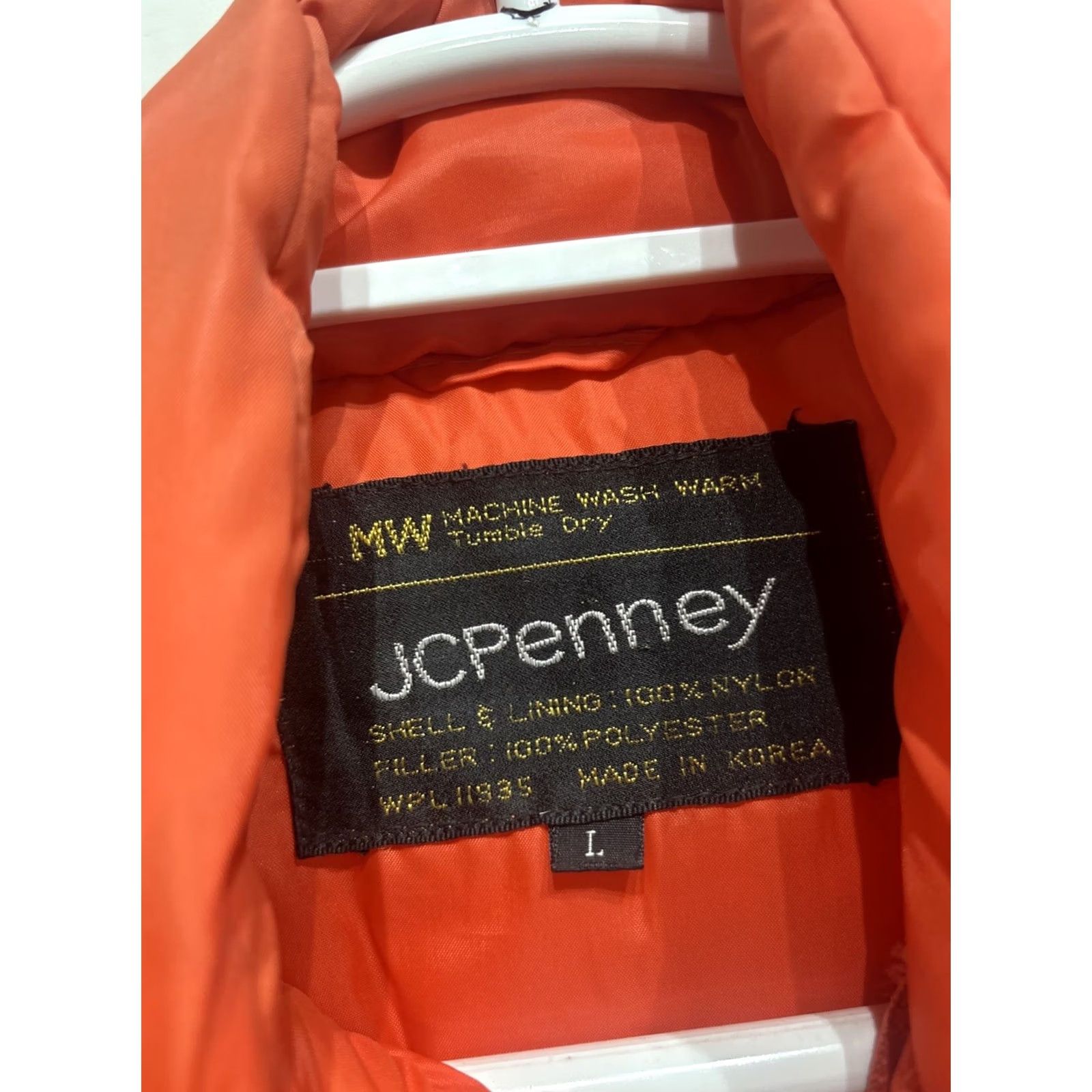 JCPenney VINTAGE Stihl Orange Puffer Vest Jacket Mens Large Nylon Shell Winter Coat Shifted to JC Penney Brand 90s Vintage Mens Large Orange Puffer Vest Jacket Size US L / EU 52-54 / 3 - 4 Thumbnail