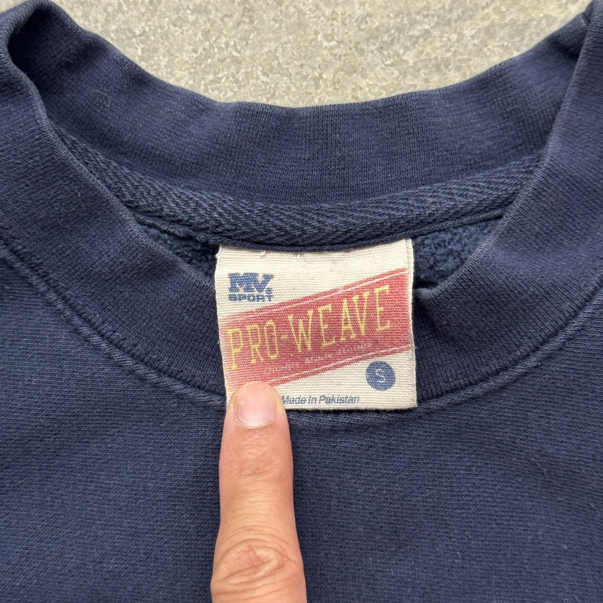 Vintage Vintage 90s Y2K Virginia Spellout Crewneck Sweatshirt Navy Size US S / EU 44-46 / 1 - 3 Thumbnail