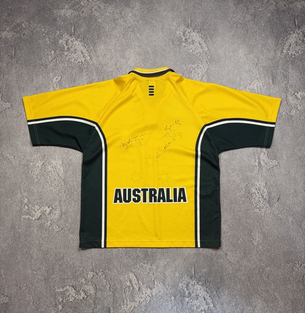 Fila Fila Australia ACB Cricket Jersey Polo Shirt Signed Mens Size US M / EU 48-50 / 2 - 16 Thumbnail