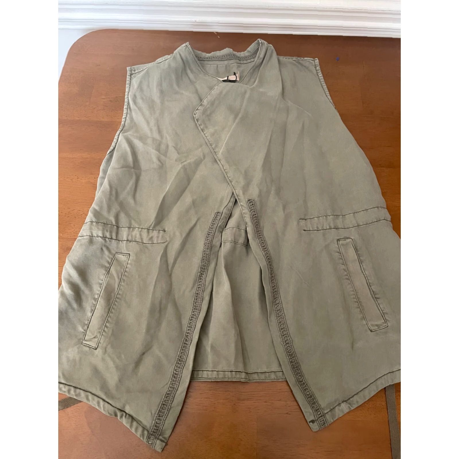 Vintage **Max Jeans Vetiver Olive Green Military Style Vest Sz M** User: Max Jeans Vetiver Olive Green Tencel Drape Military Style Vest Sz M Size 32" / US 10 / IT 46 - 3 Thumbnail