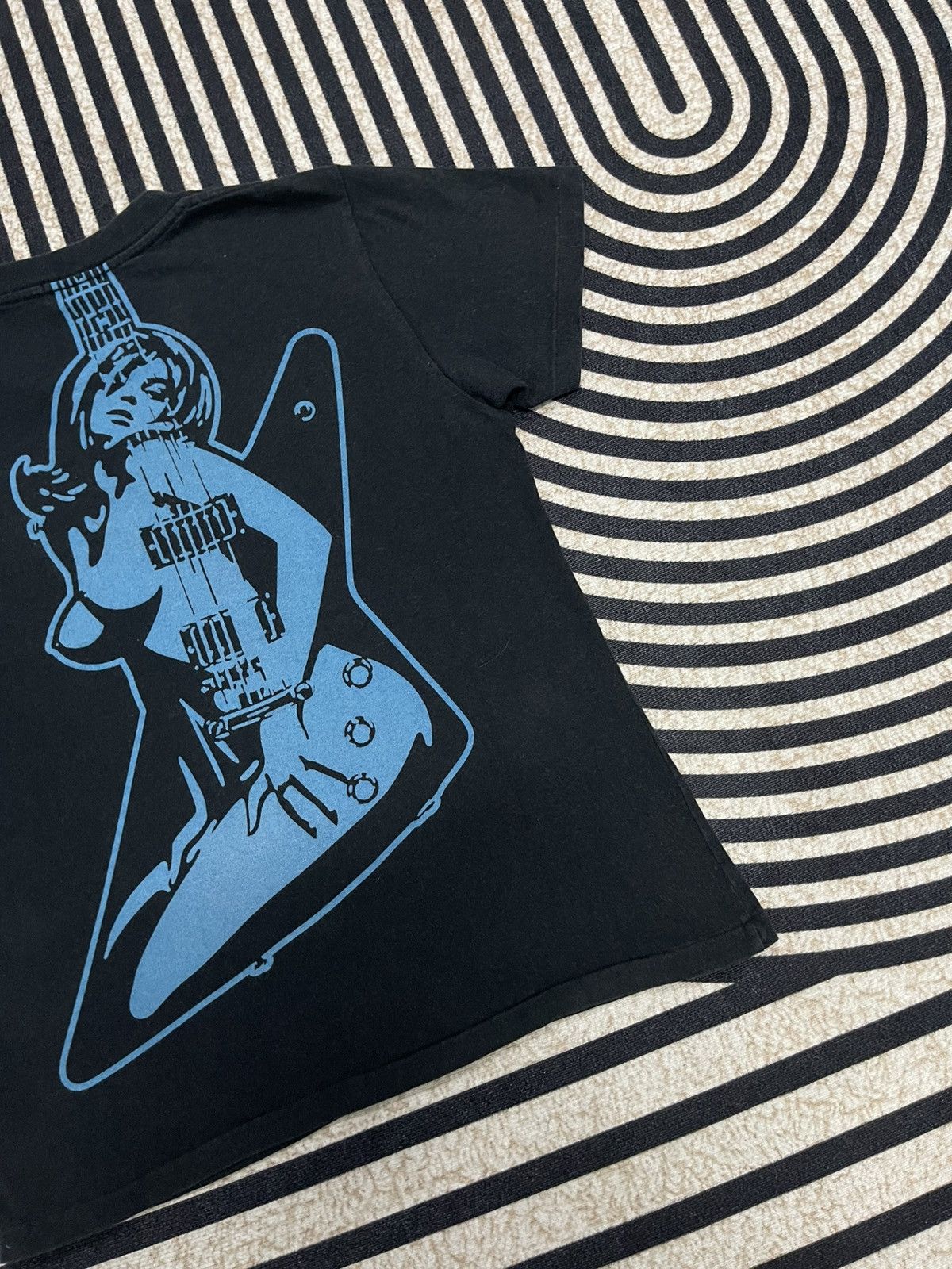 Hysteric Glamour 90s HYSTERIC GLAMOUR NAKED GIRL GUITAR TEES BIG PRINT Size US S / EU 44-46 / 1 - 11 Thumbnail