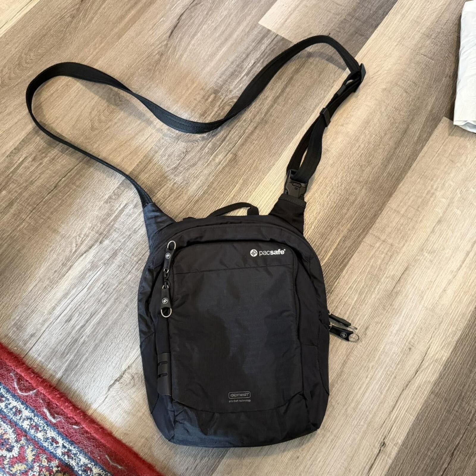 Other pacsafe venture safe 200 GII shoulder bag black Size ONE SIZE - 1 Thumbnail