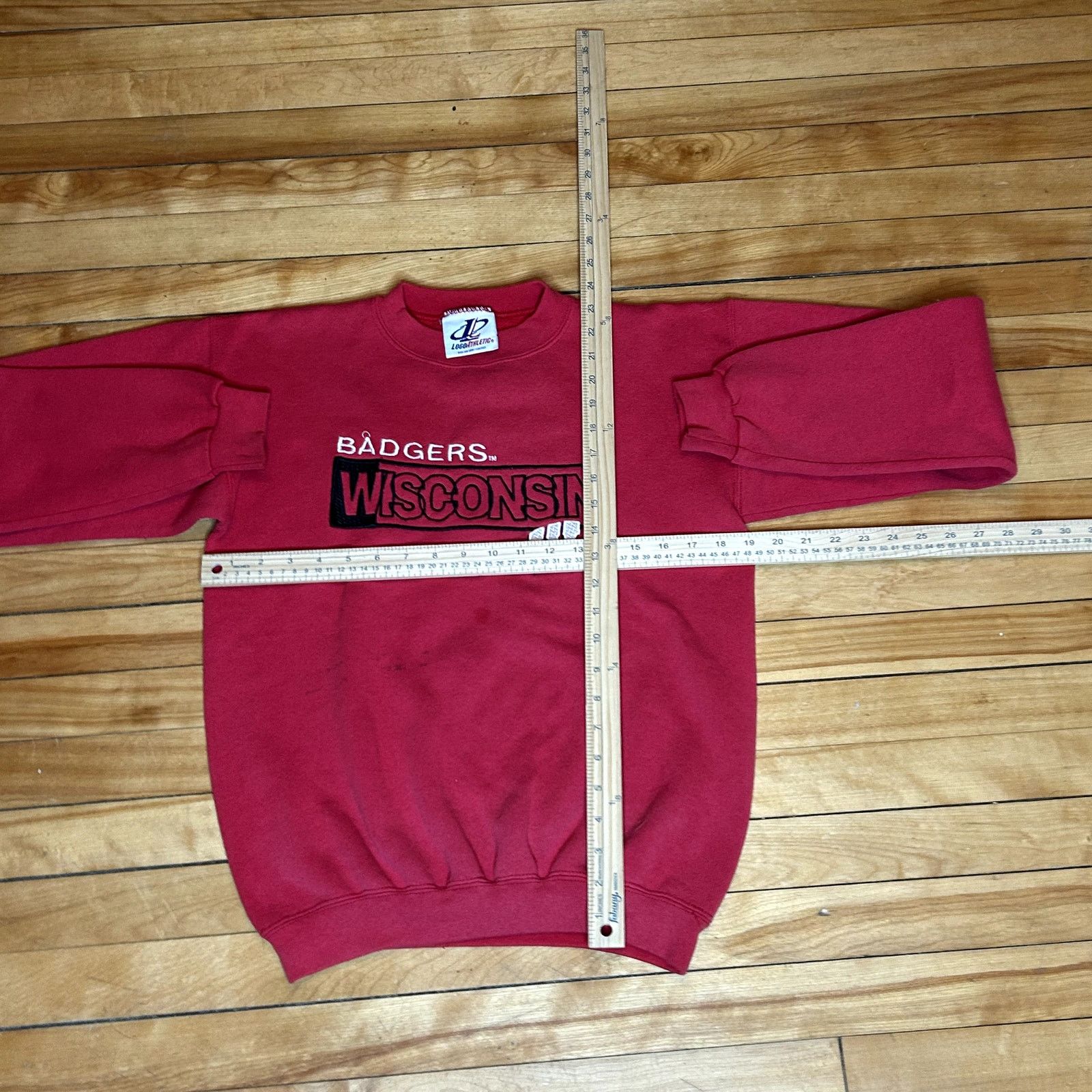 Logo Athletic Vintage 90s Wisconsin Badgers Red Crewneck Size US M / EU 48-50 / 2 - 6 Thumbnail