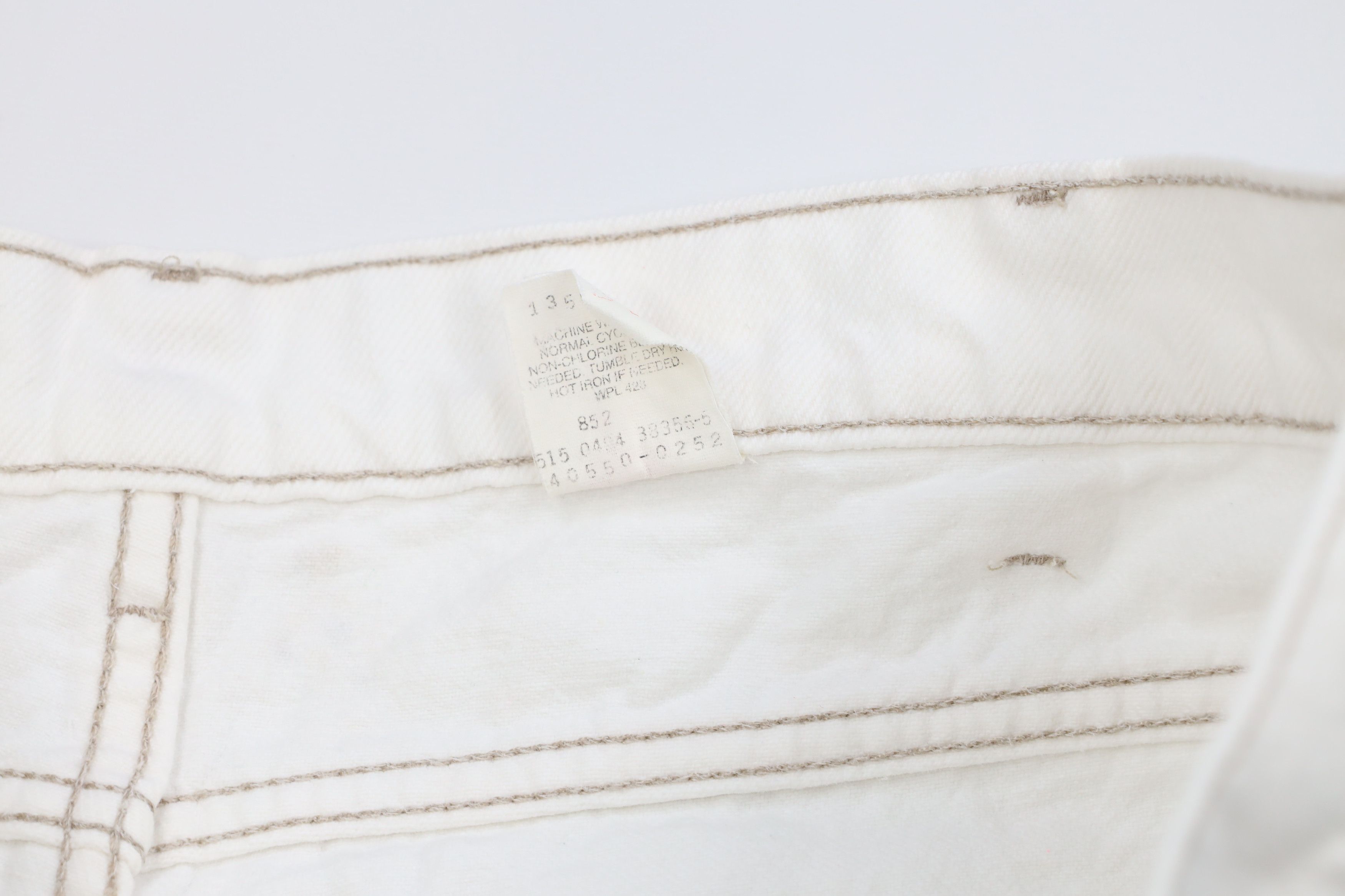 Levi's × Vintage Vintage 90s Levis 550 Orange Tab Fit Tapered Leg Jeans White Size 38 - 10 Thumbnail