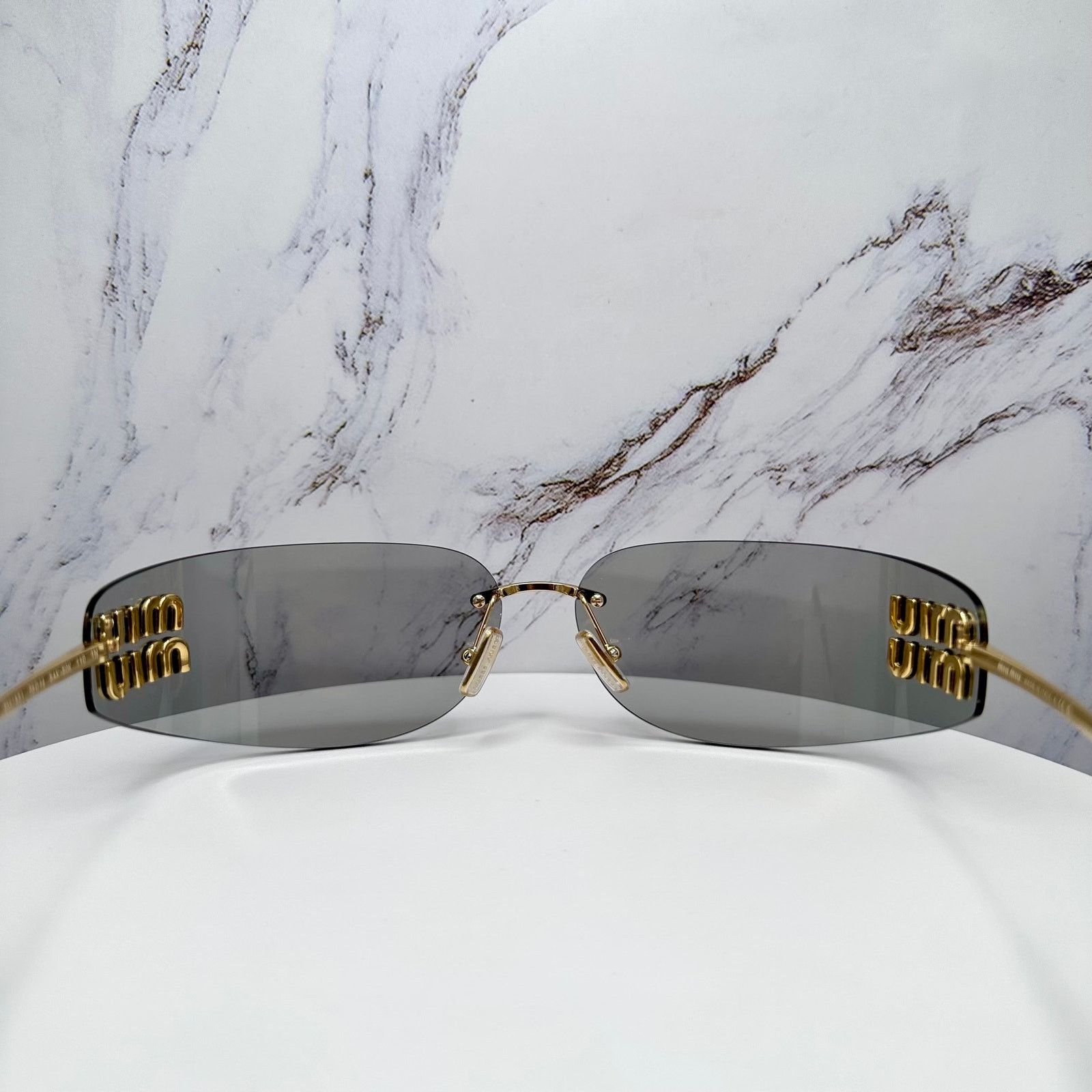 Miu Miu New MIU MIU Logo Sunglasses 2025 Runway Gold Slim Wrap Size ONE SIZE - 18 Thumbnail