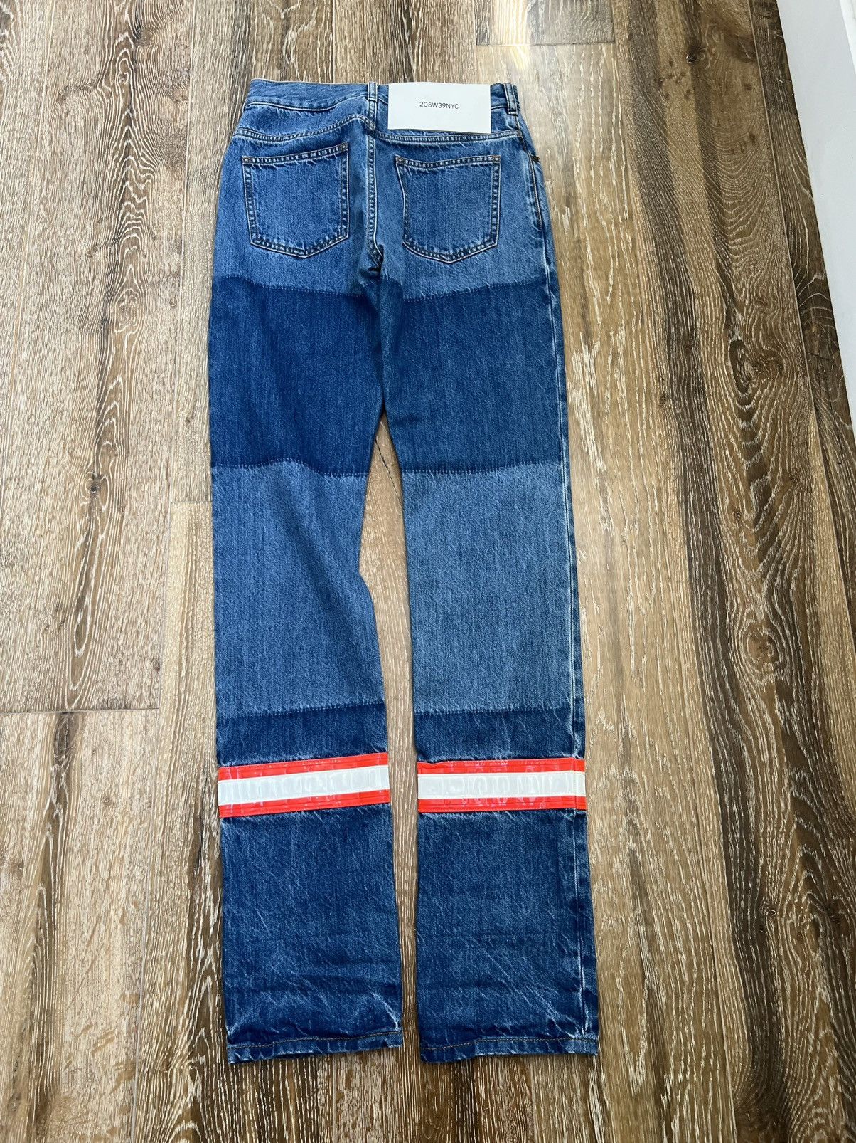 Calvin Klein 205W39NYC Calvin klein 205w39nyc reflective fire fighter jeans Size 26" / US 2 / IT 38 - 3 Thumbnail