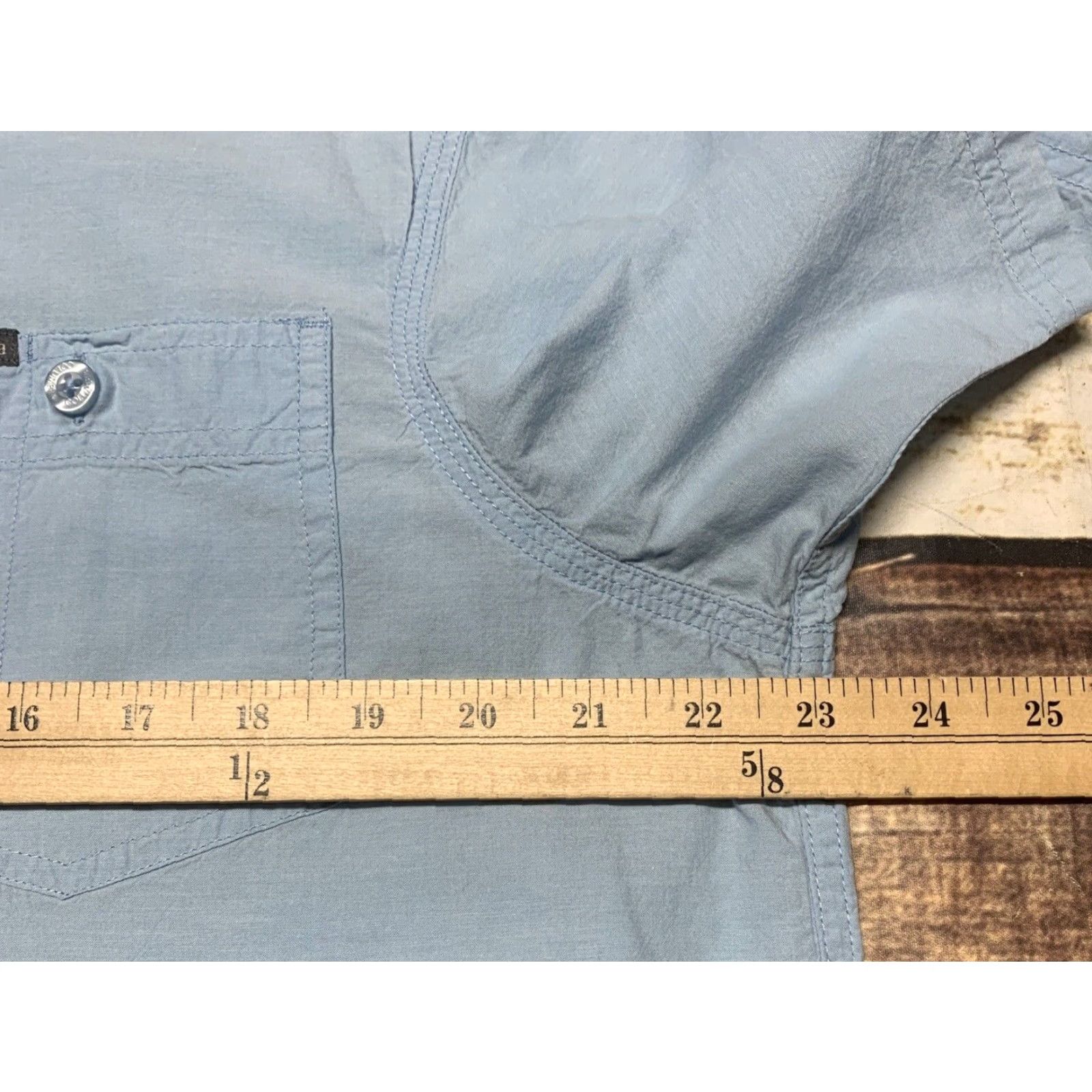 Vintage Columbia Mens Button-Down Short Sleeve Shirt L Blue Solid Cotton Regular Size Large Size US 33 - 5 Thumbnail