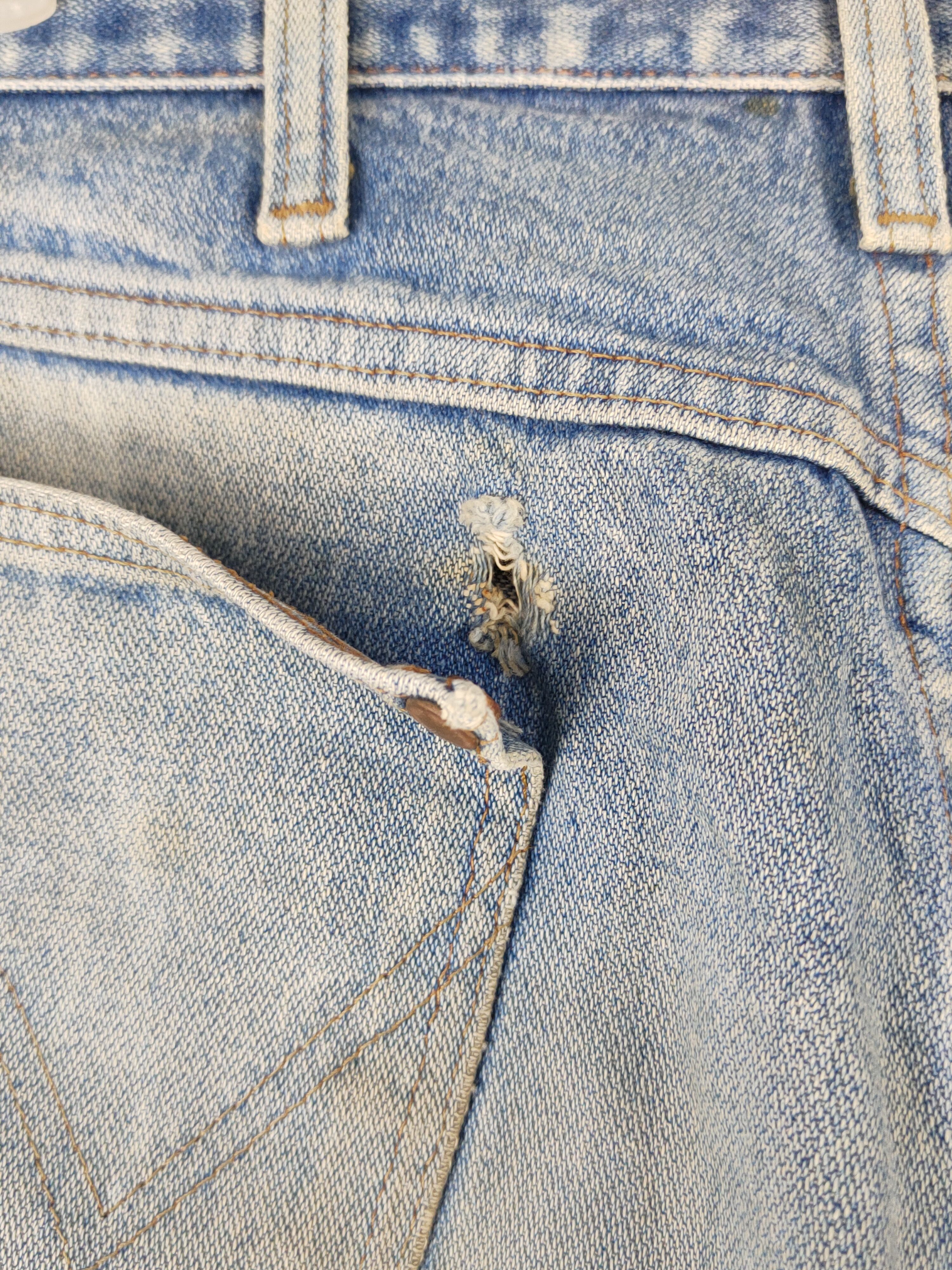 Japanese Brand Wrangler Blue Distressed Ripped denim Jeans #W1496 Size US 31 - 9 Thumbnail