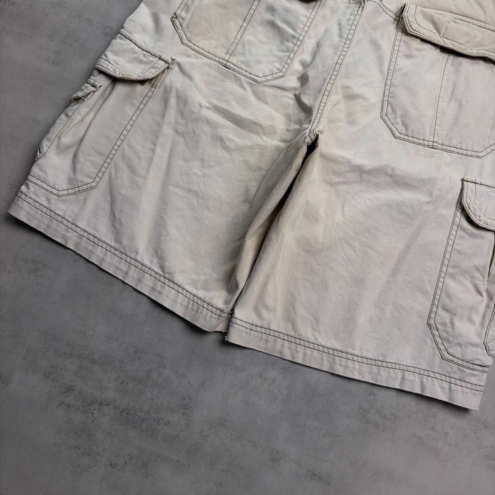 UNIONBAY Y2K Union Bay Grunge Baggy Cargo Distressed Skater Shorts Size US 36 / EU 52 - 4 Thumbnail