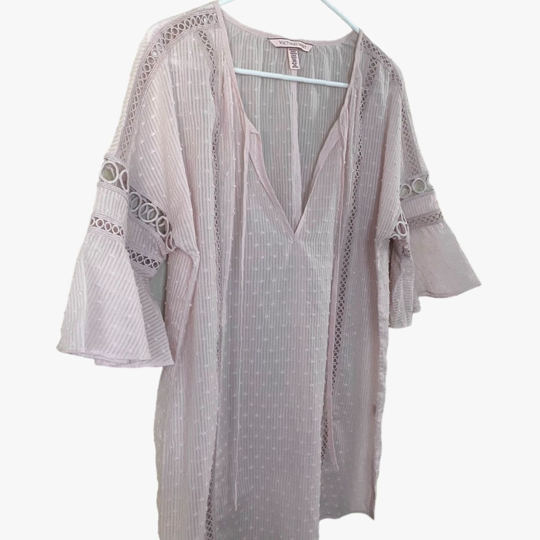 Victoria's Secret Victoria's Secret Tunic Women's XS Pink Sheer 3/4-Sleeve Boho Coverup V Neck Size XS / US 0-2 / IT 36-38 - 4 Thumbnail